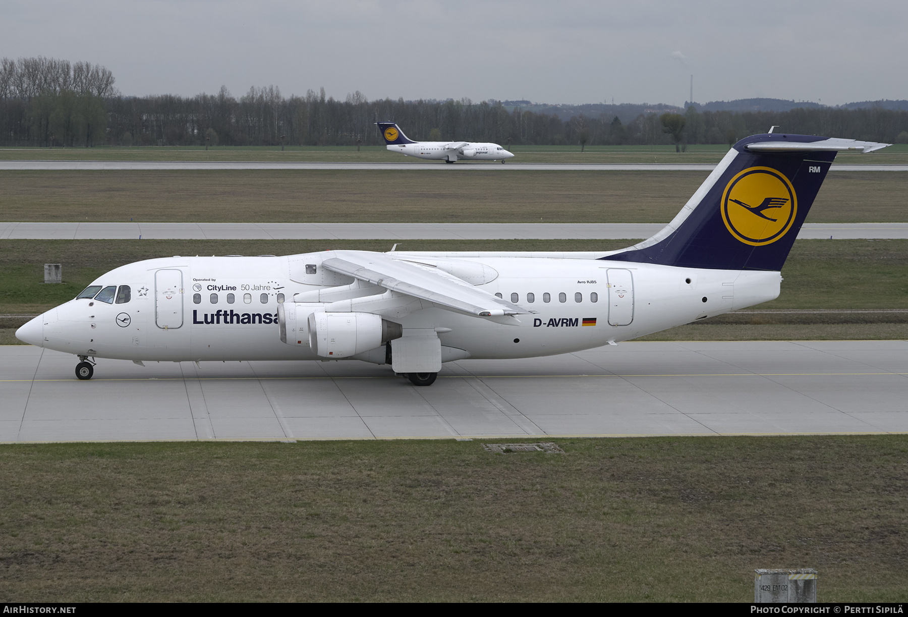 Aircraft Photo of D-AVRM | British Aerospace Avro 146-RJ85 | Lufthansa Regional | AirHistory.net #200477