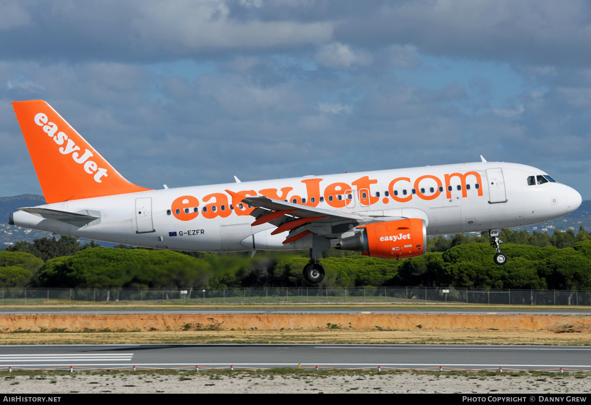 Aircraft Photo of G-EZFR | Airbus A319-111 | EasyJet | AirHistory.net #200630