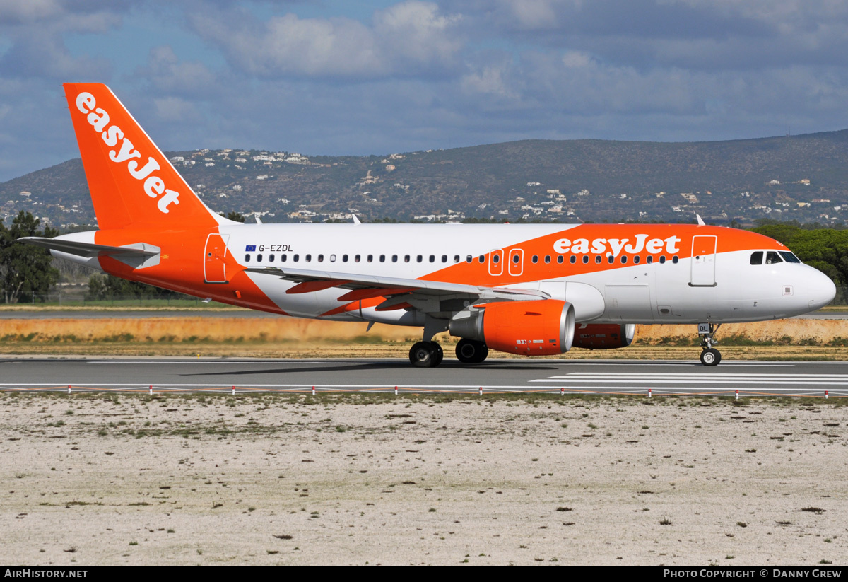 Aircraft Photo of G-EZDL | Airbus A319-111 | EasyJet | AirHistory.net #200693
