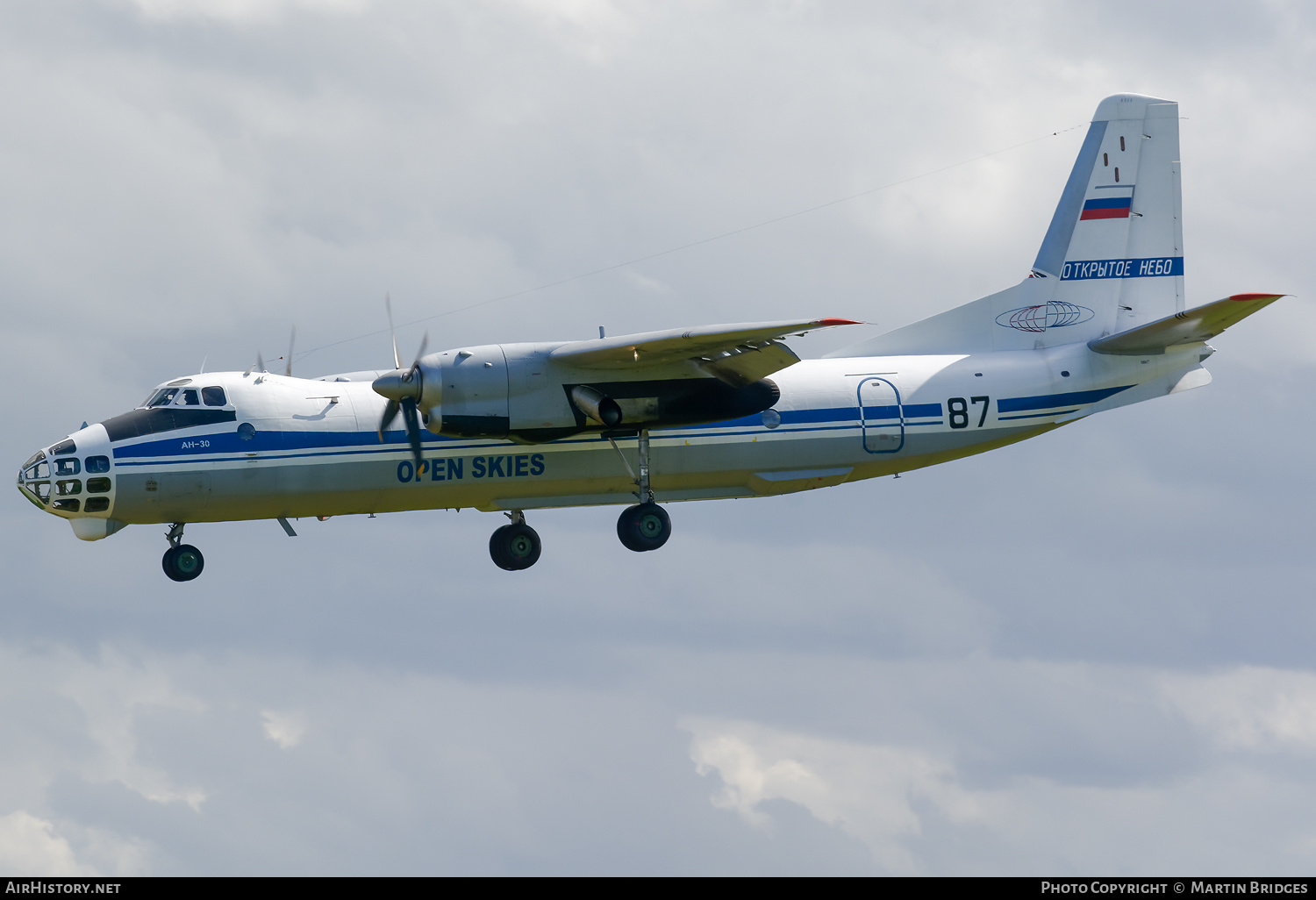 Aircraft Photo of 87 black | Antonov An-30B | Russia - Air Force | AirHistory.net #200739