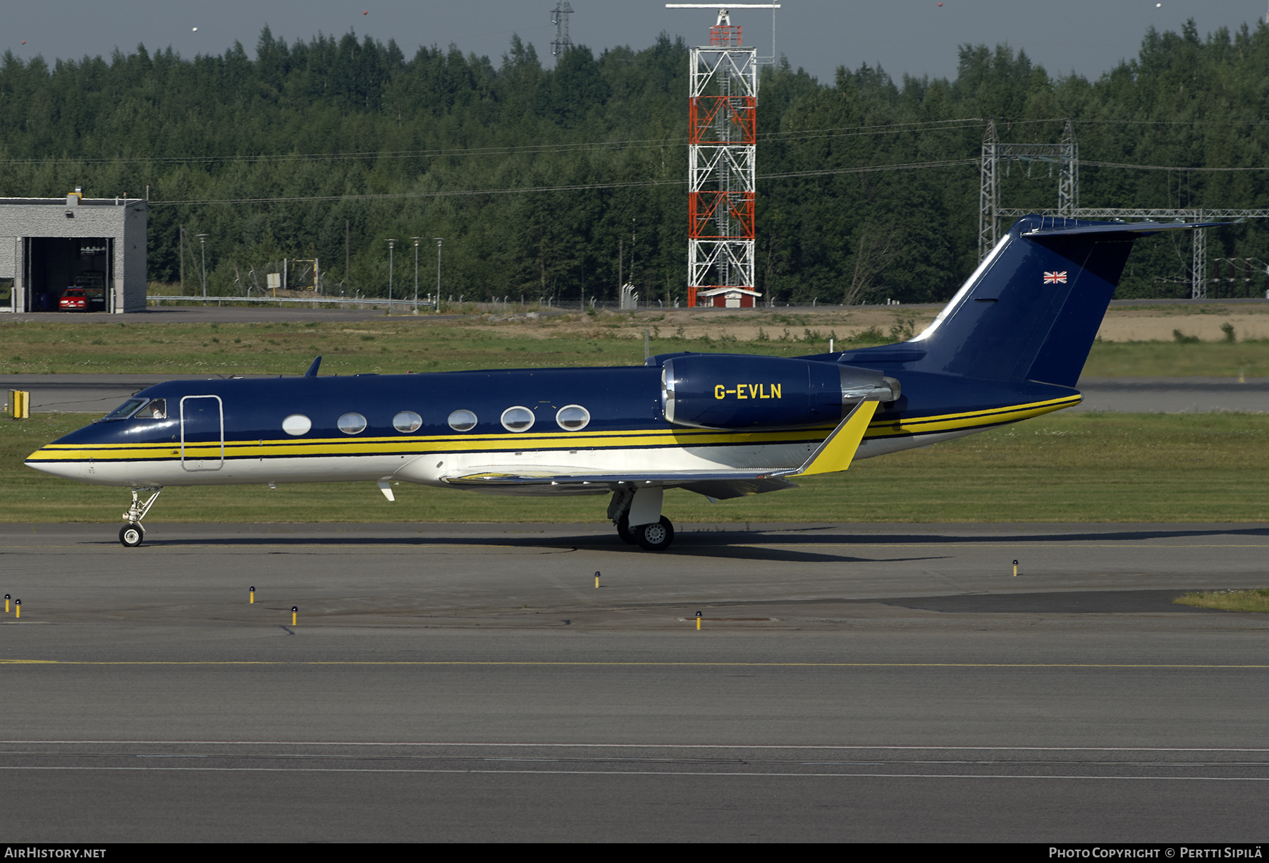 Aircraft Photo of G-EVLN | Gulfstream Aerospace G-IV Gulfstream IV | AirHistory.net #200902