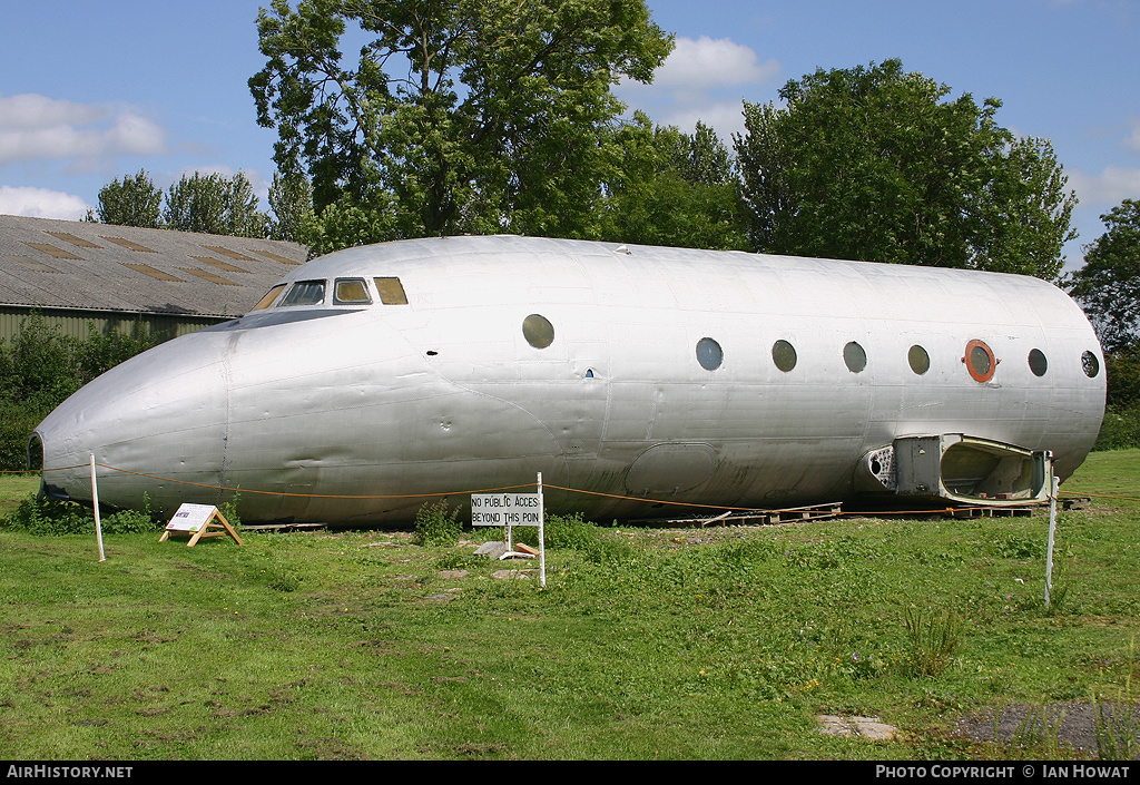 Aircraft Photo of WB491 | Avro 706 Ashton 2 | AirHistory.net #200905