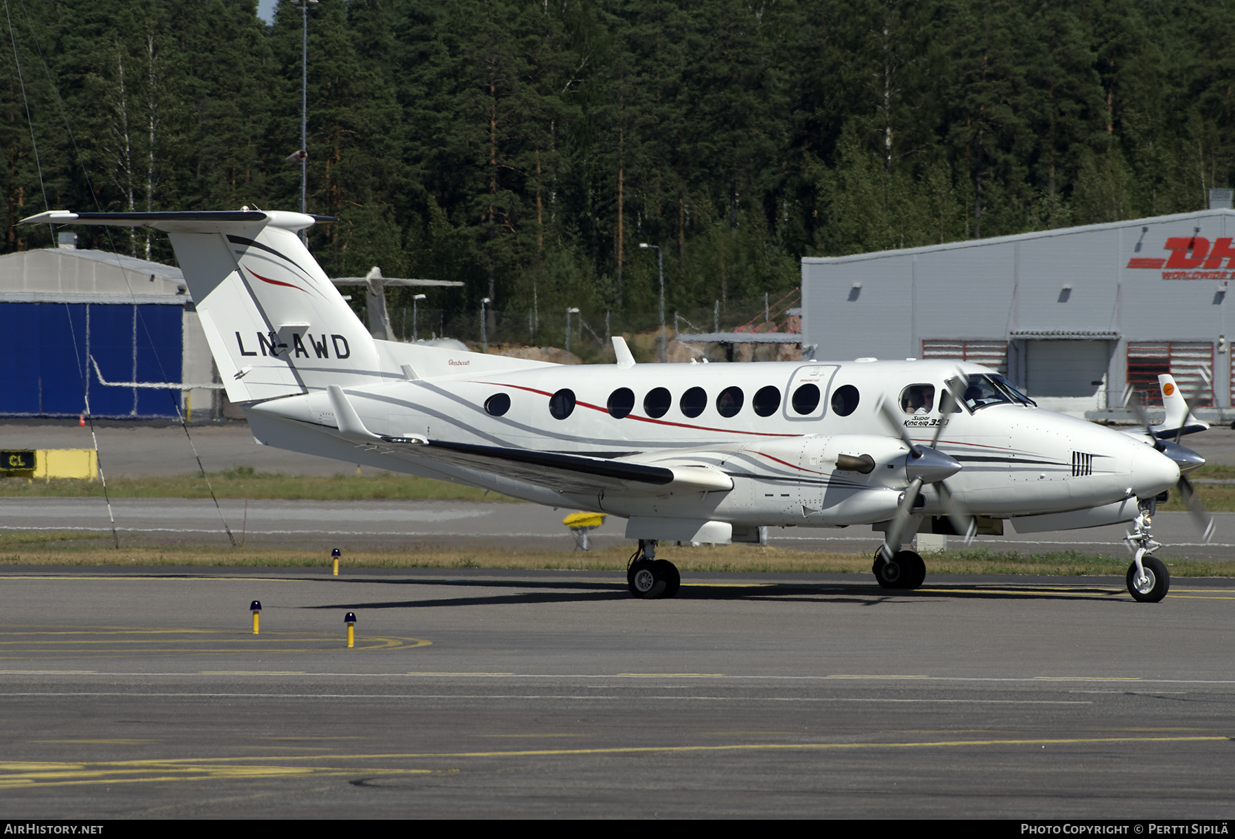 Aircraft Photo of LN-AWD | Raytheon 350 King Air (B300) | AirHistory.net #200965