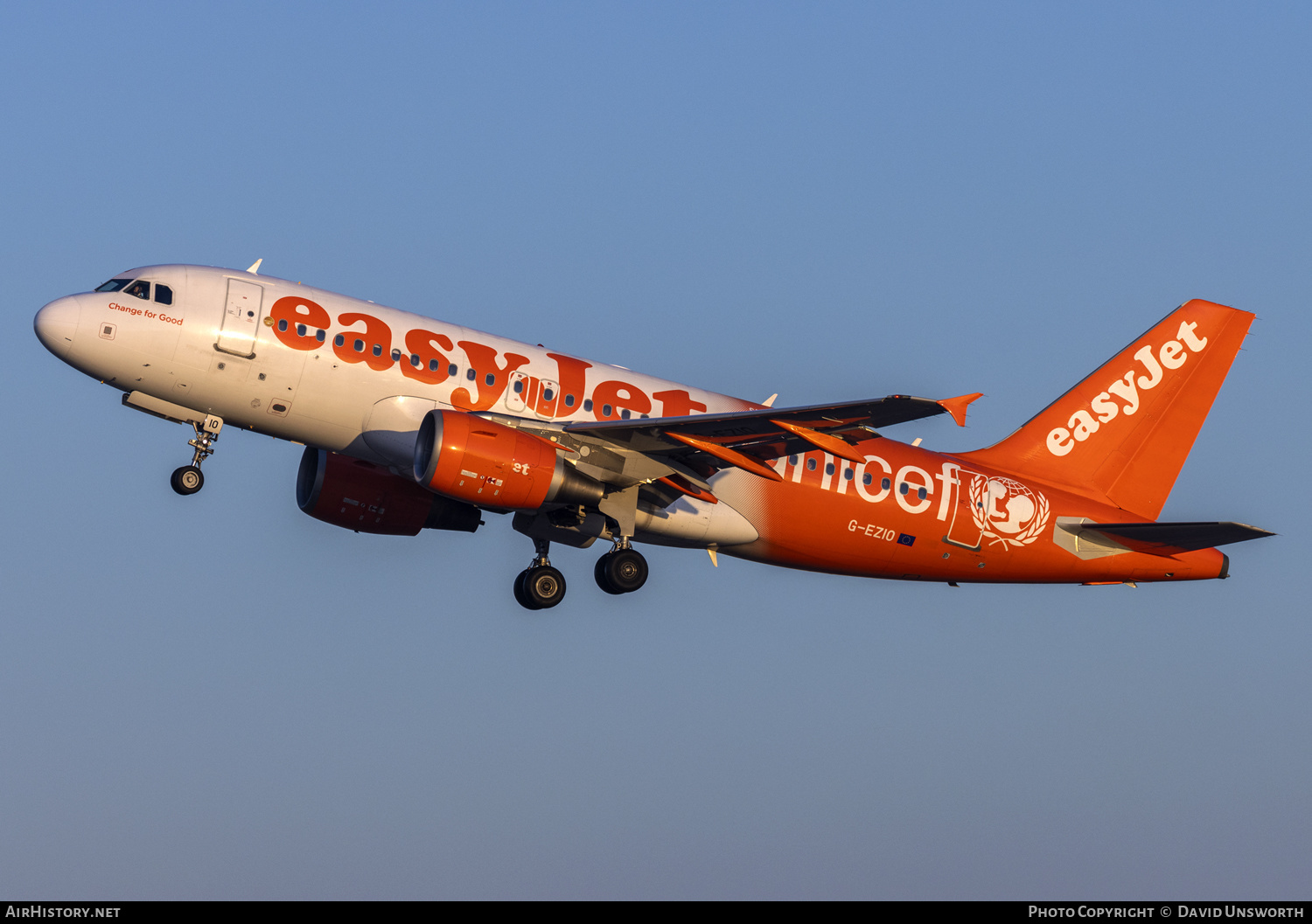 Aircraft Photo of G-EZIO | Airbus A319-111 | EasyJet | AirHistory.net #201012