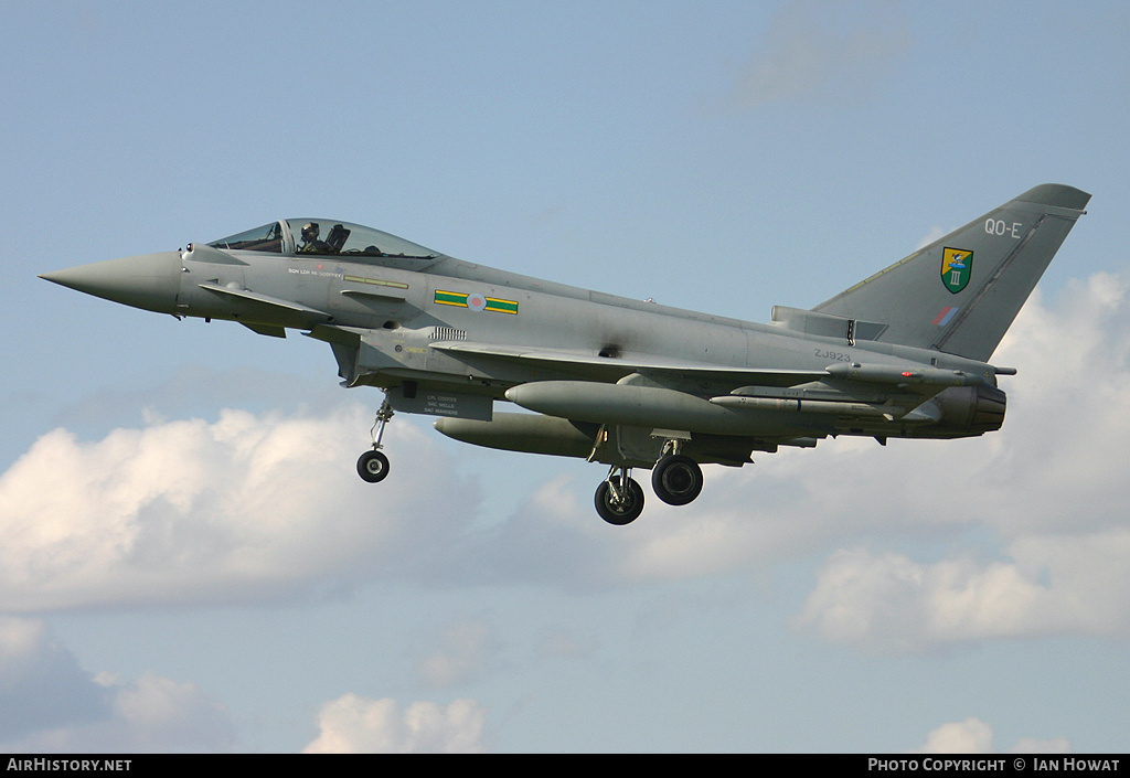 Aircraft Photo of ZJ923 | Eurofighter EF-2000 Typhoon FGR4 | UK - Air Force | AirHistory.net #201238