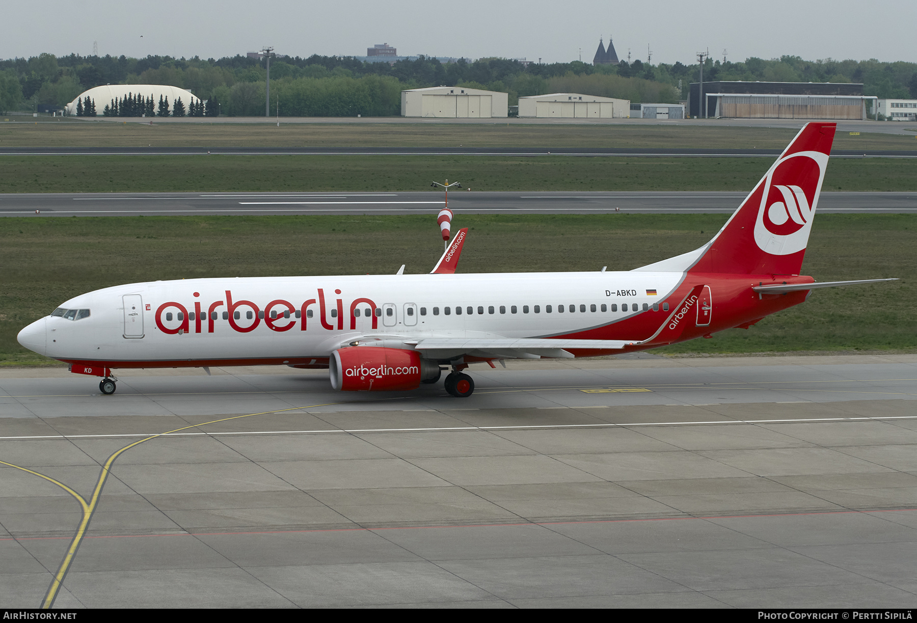 Aircraft Photo of D-ABKD | Boeing 737-86J | Air Berlin | AirHistory.net #201258