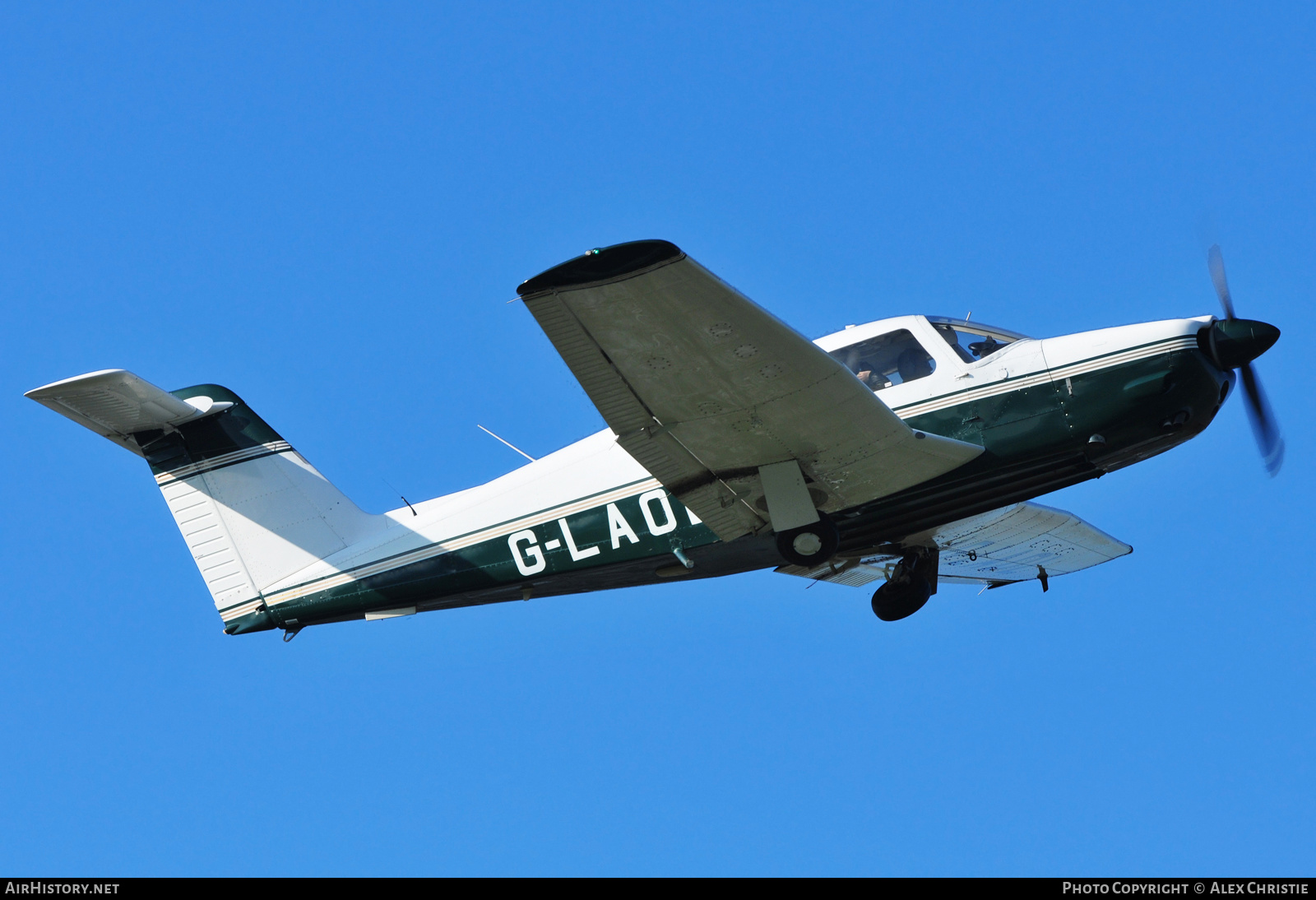 Aircraft Photo of G-LAOL | Piper PA-28RT-201 Cherokee Arrow IV | AirHistory.net #201292