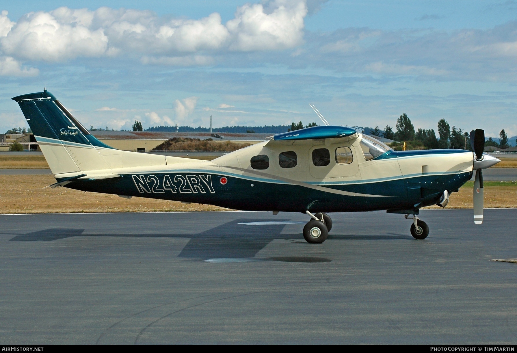 Aircraft Photo of N242RY | Cessna P210N Silver Eagle | AirHistory.net #201399