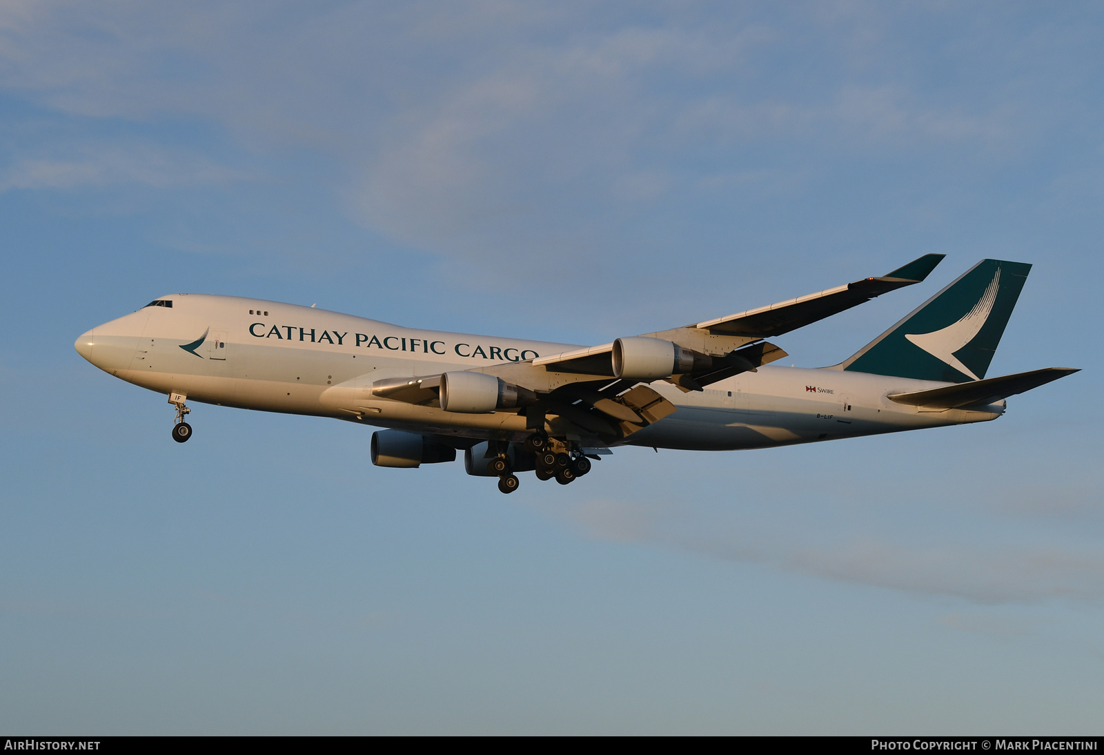 Aircraft Photo of B-LIF | Boeing 747-467F/ER/SCD | Cathay Pacific Airways Cargo | AirHistory.net #201488