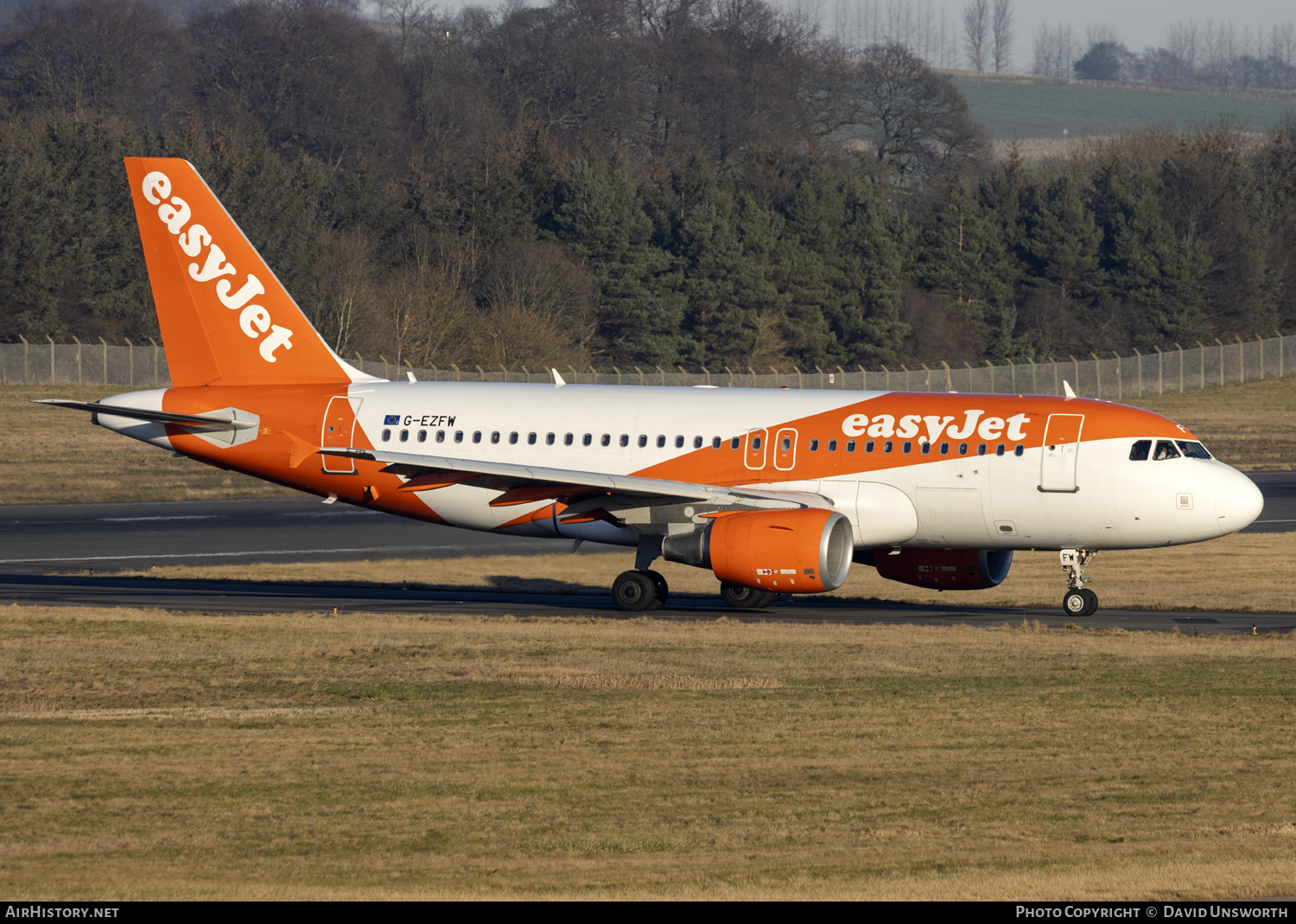 Aircraft Photo of G-EZFW | Airbus A319-111 | EasyJet | AirHistory.net #201491