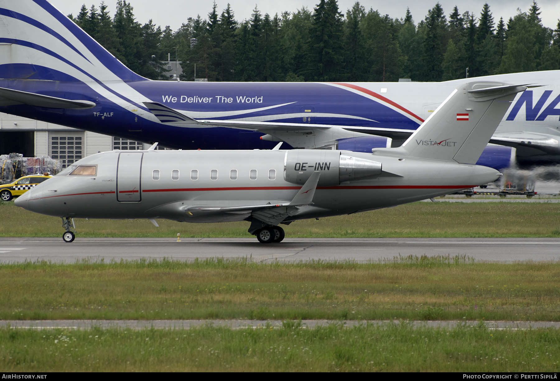 Aircraft Photo of OE-INN | Bombardier Challenger 605 (CL-600-2B16) | VistaJet | AirHistory.net #201629