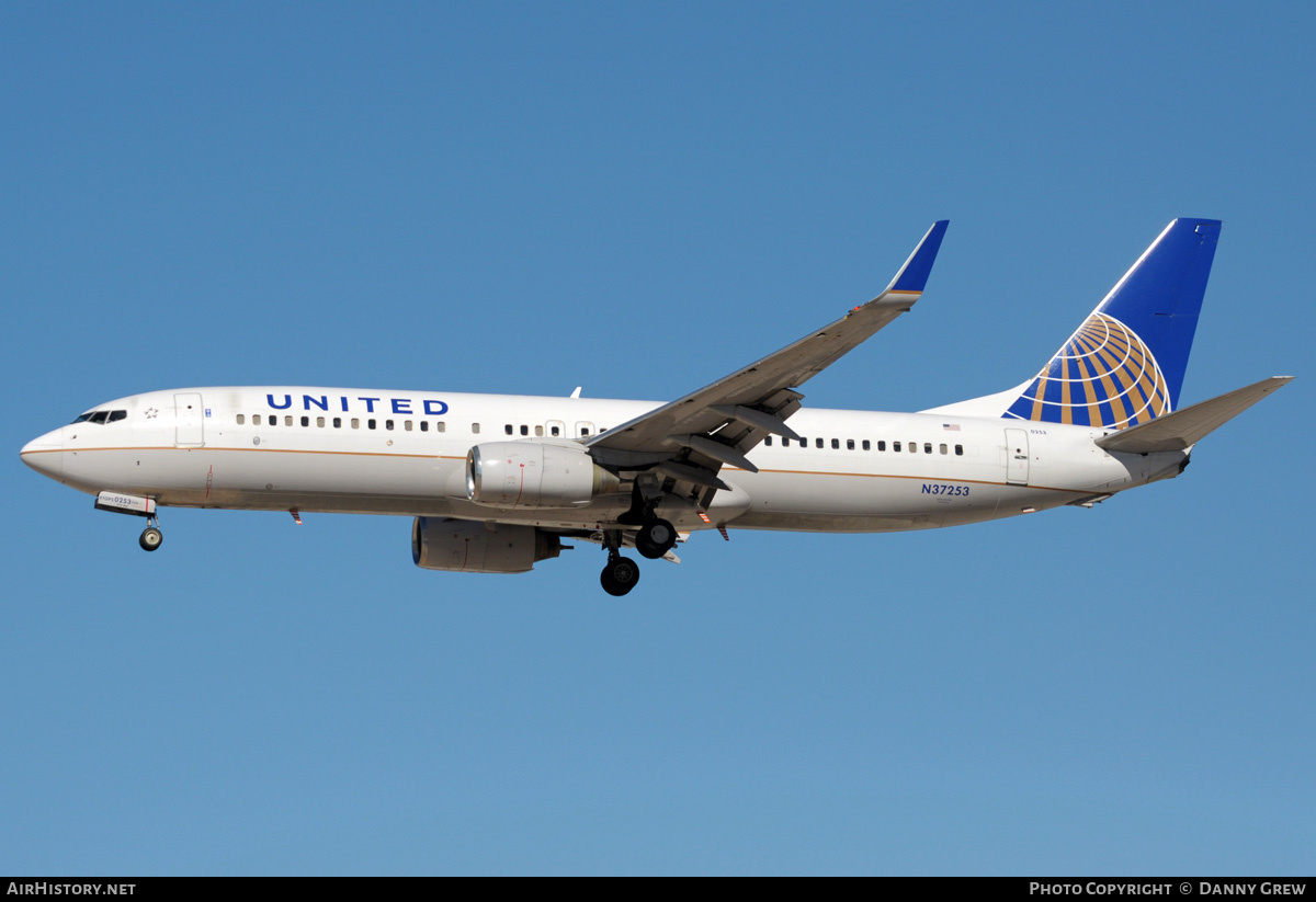 Aircraft Photo of N37253 | Boeing 737-824 | United Airlines | AirHistory.net #201637