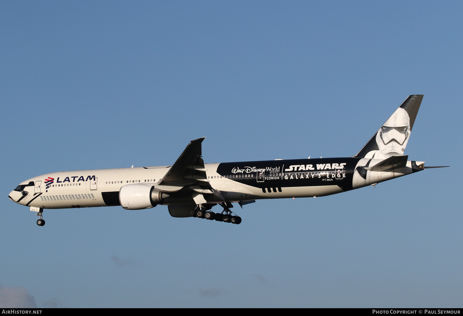 Aircraft Photo of PT-MUA | Boeing 777-32W/ER | LATAM Airlines | AirHistory.net #201696