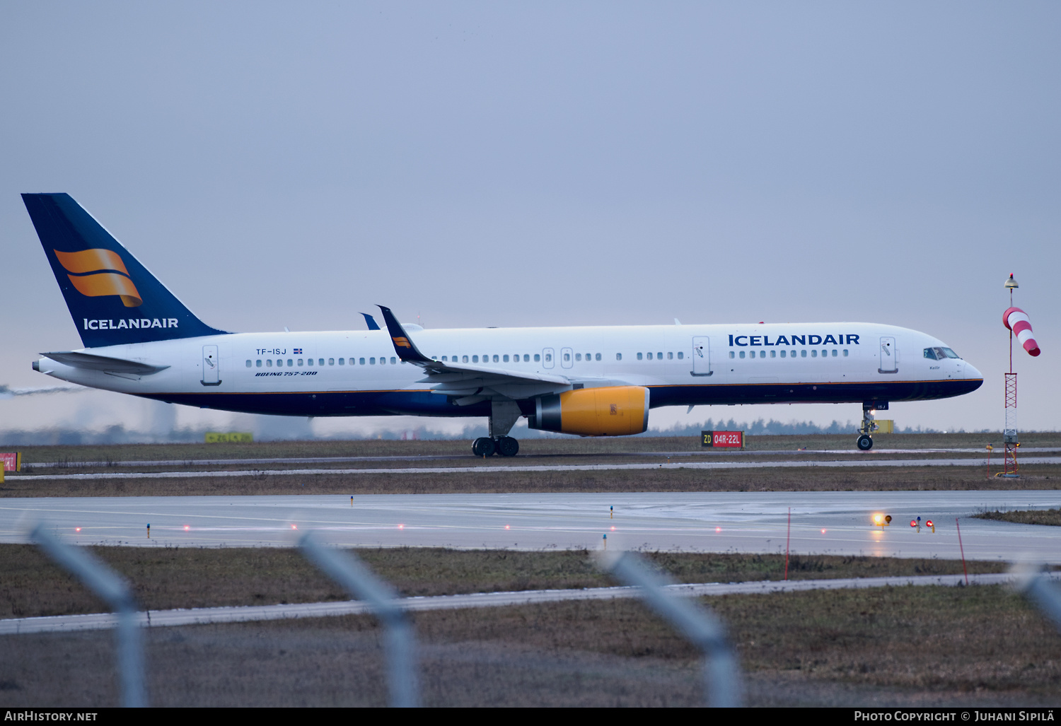 Aircraft Photo of TF-ISJ | Boeing 757-256 | Icelandair | AirHistory.net #201729