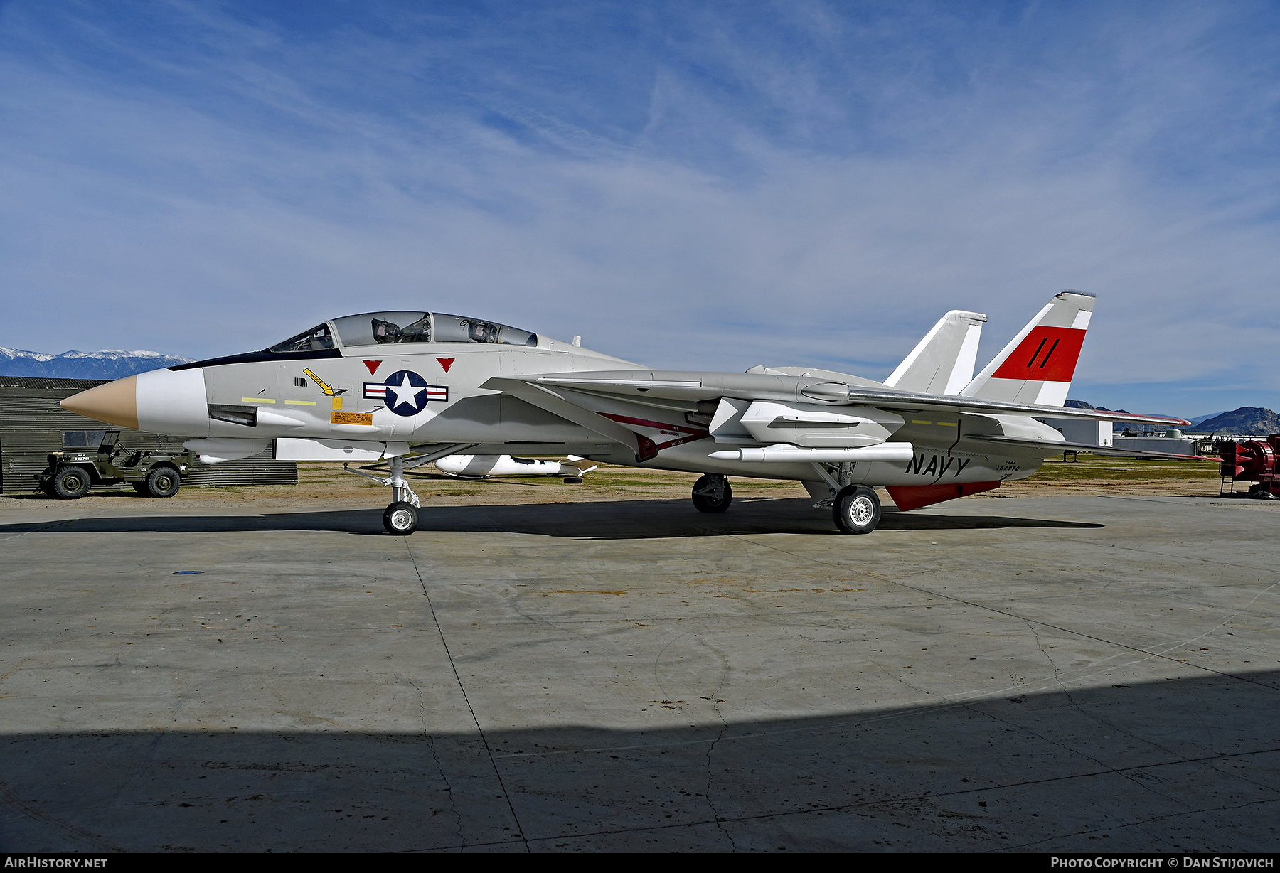 Duplicate colour slide F-14A Tomcat 162591/NJ-453 of VF-124 US Navy 