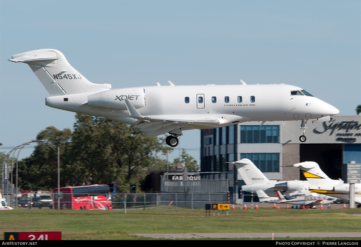 Aircraft Photo of N545XJ | Bombardier Challenger 300 (BD-100-1A10) | AirHistory.net #201823
