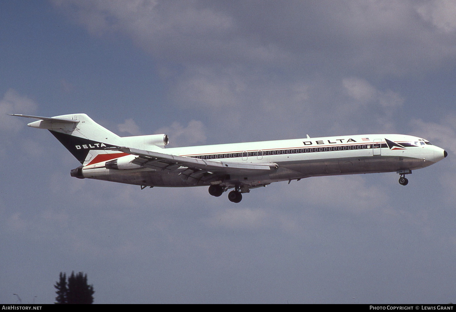 Aircraft Photo of N491DA | Boeing 727-232/Adv | Delta Air Lines | AirHistory.net #201861