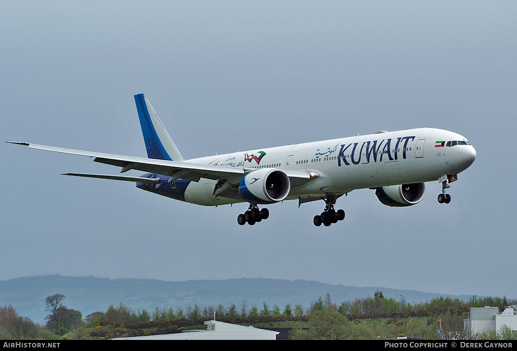Aircraft Photo of 9K-AOH | Boeing 777-300/ER | Kuwait Airways | AirHistory.net #201984