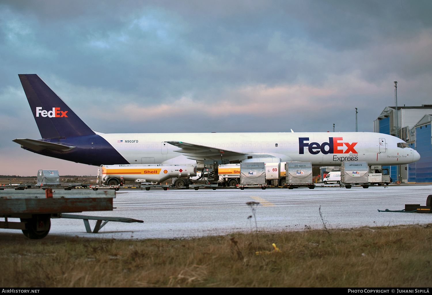 Aircraft Photo of N903FD | Boeing 757-2B7(SF) | FedEx Express - Federal Express | AirHistory.net #202003