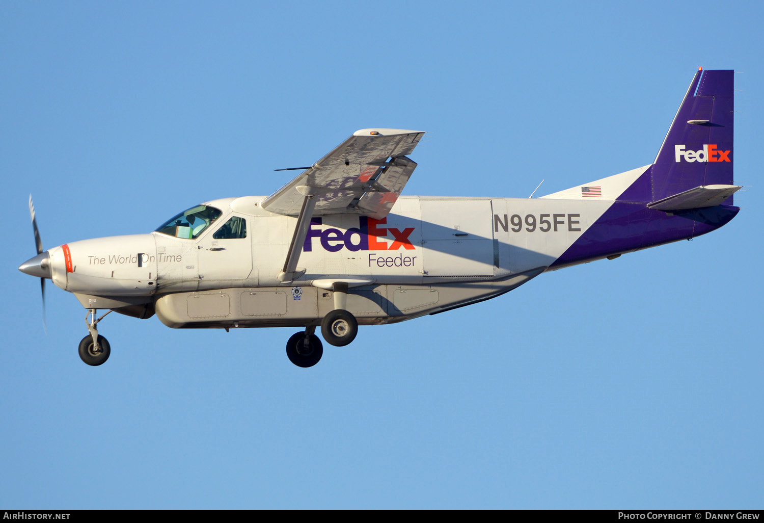 Aircraft Photo of N995FE | Cessna 208B Super Cargomaster | FedEx Feeder | AirHistory.net #202007