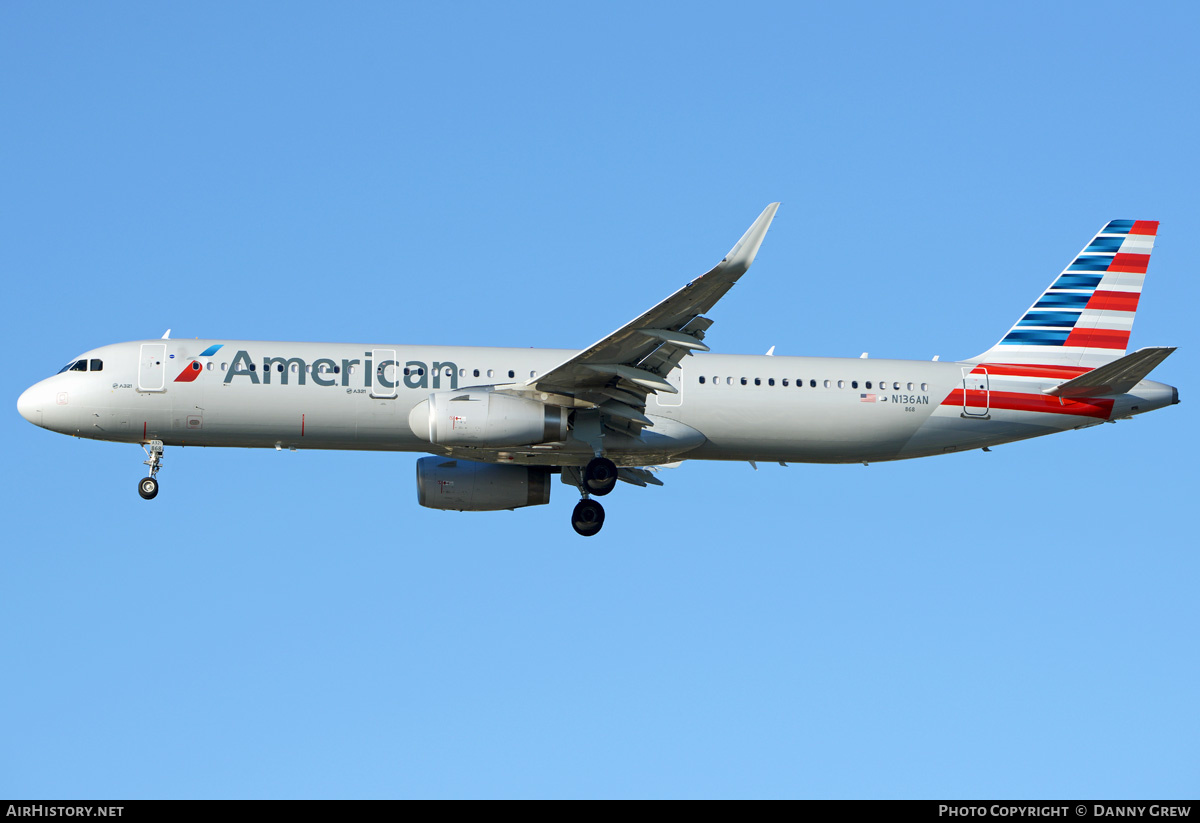 Aircraft Photo of N136AN | Airbus A321-231 | American Airlines | AirHistory.net #202181