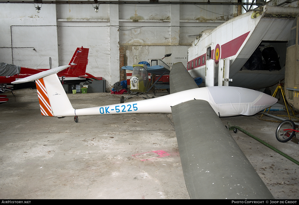 Aircraft Photo of OK-5225 | Grob G-102 Astir CS-77 | AirHistory.net #202186