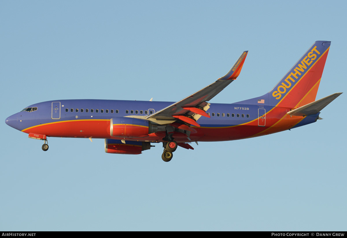 Aircraft Photo of N7752B | Boeing 737-7BD | Southwest Airlines | AirHistory.net #202197