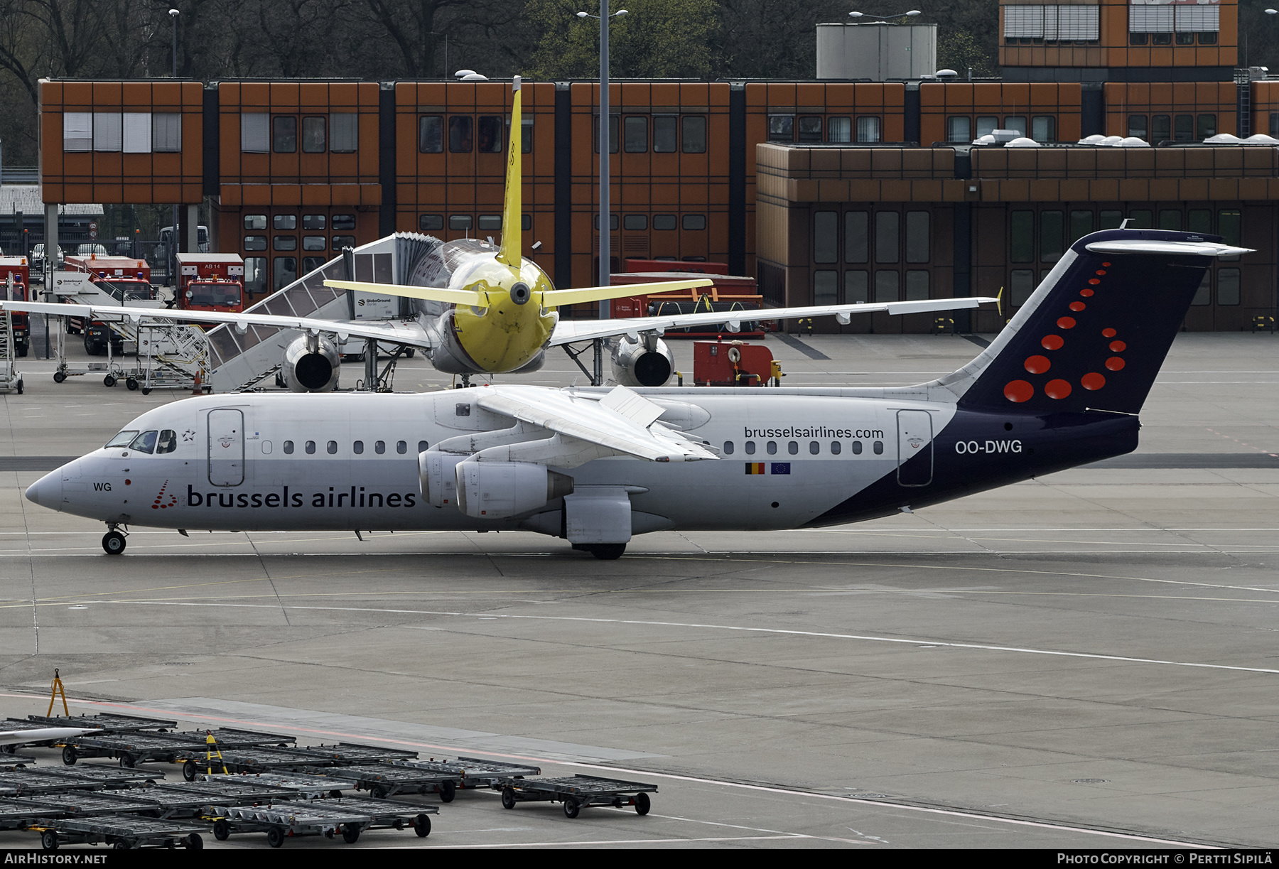 Aircraft Photo of OO-DWG | British Aerospace Avro 146-RJ100 | Brussels Airlines | AirHistory.net #202265