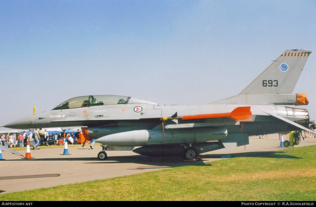 Aircraft Photo of 693 | General Dynamics F-16BM Fighting Falcon | Norway - Air Force | AirHistory.net #202305