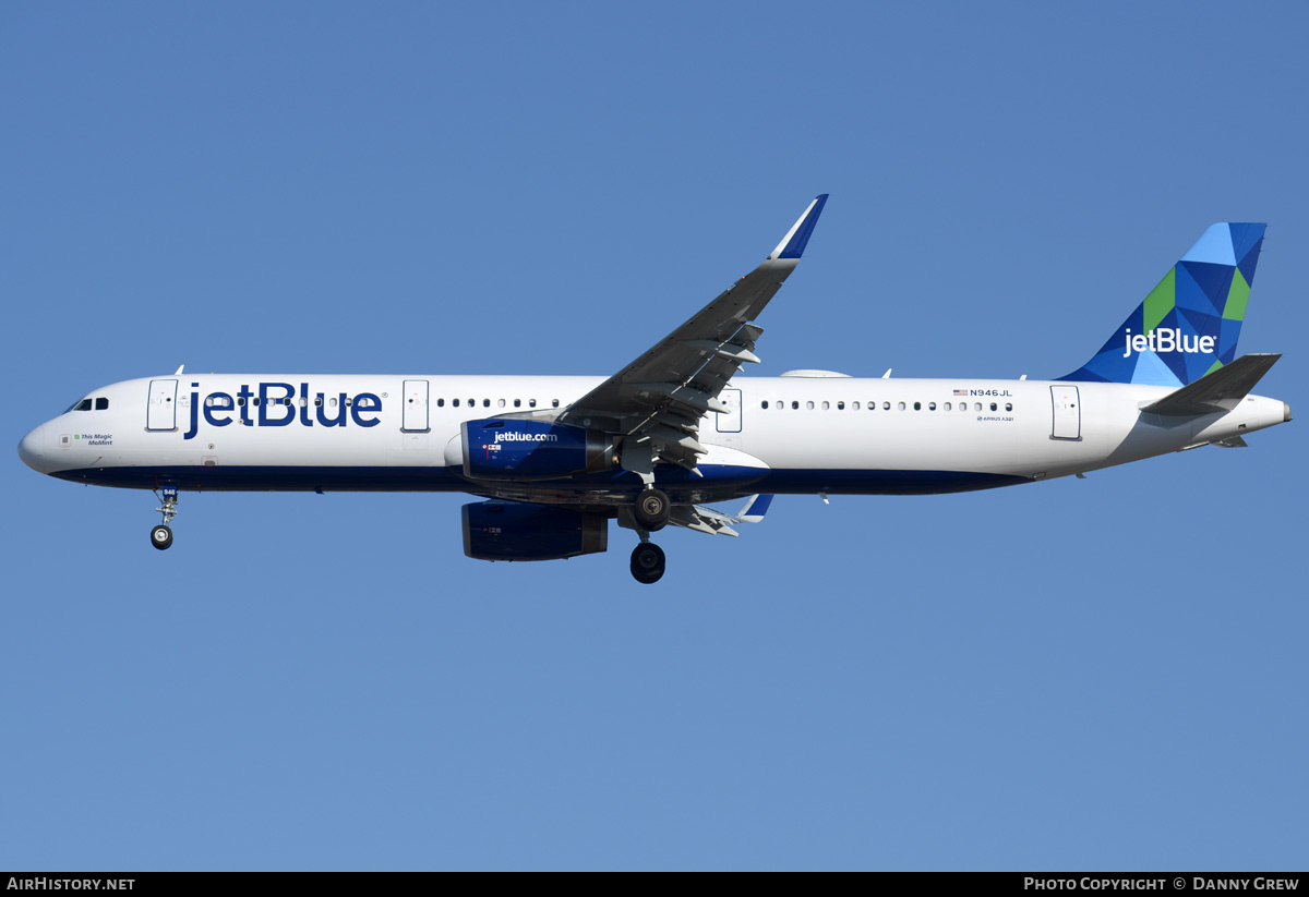 Aircraft Photo of N946JL | Airbus A321-231 | JetBlue Airways | AirHistory.net #202311