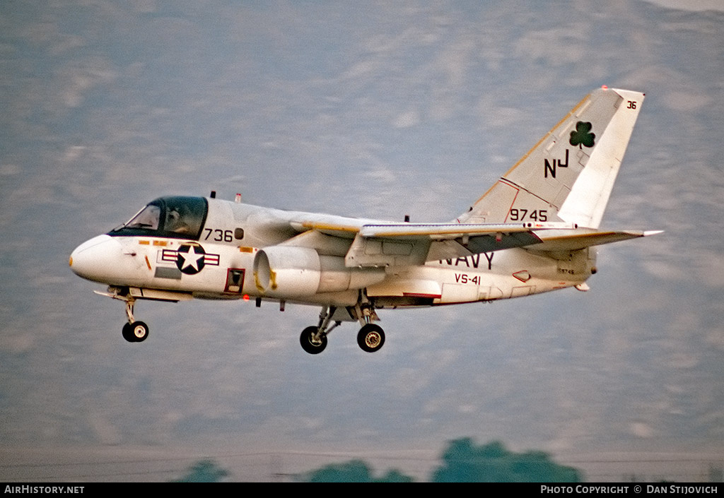 Aircraft Photo of 159745 / 9745 | Lockheed S-3A Viking | USA - Navy | AirHistory.net #202337