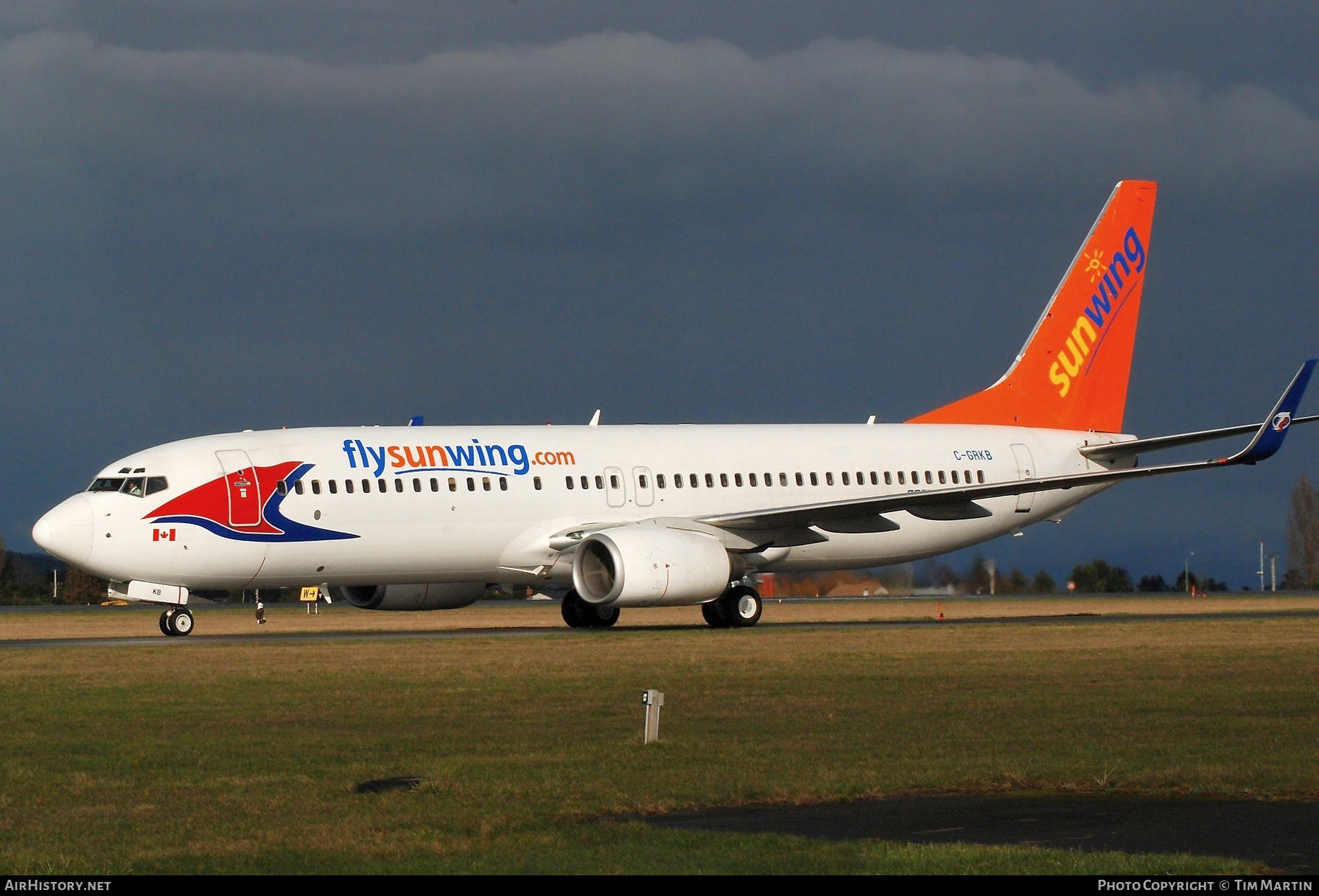 Aircraft Photo of C-GRKB | Boeing 737-86Q | Sunwing Airlines | AirHistory.net #202359