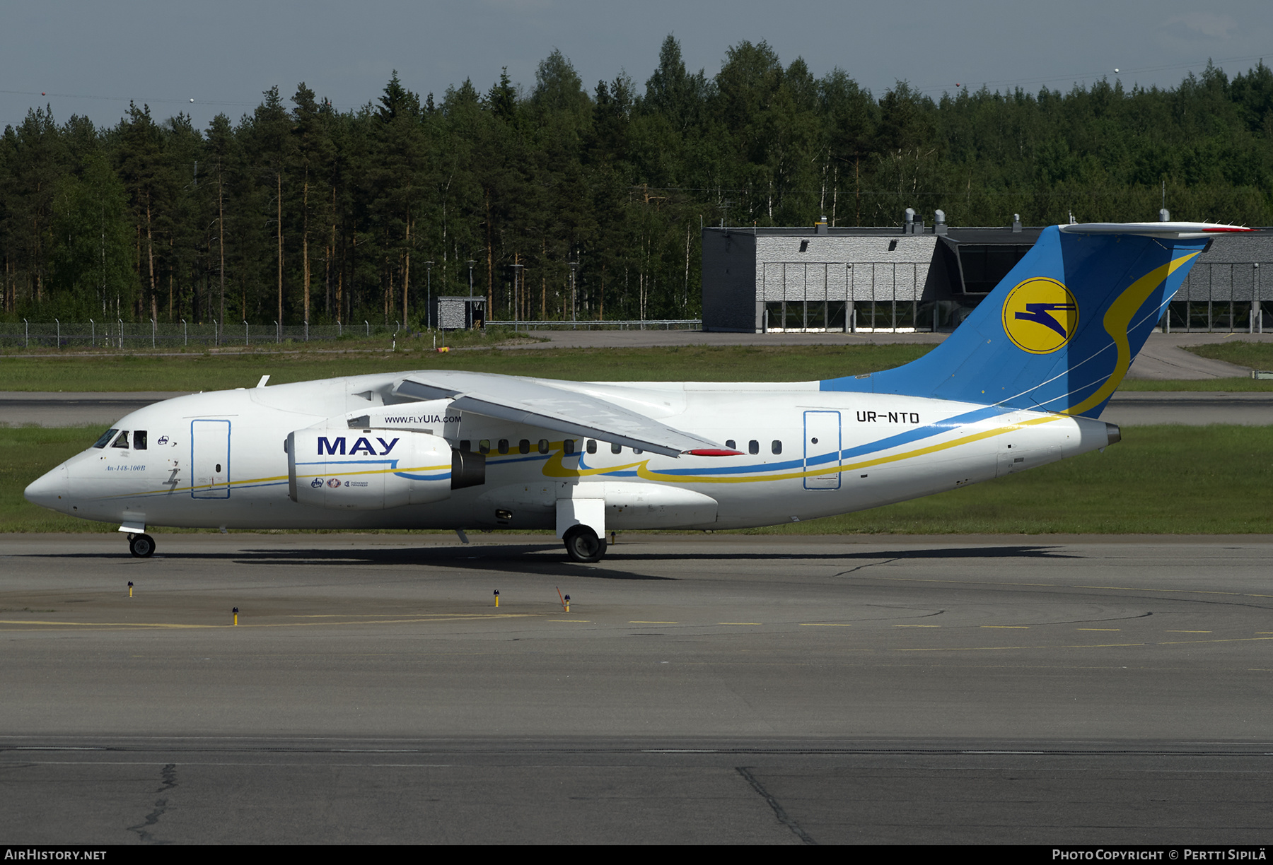 Aircraft Photo of UR-NTD | Antonov An-148-100B | Ukraine International Airlines | AirHistory.net #202429