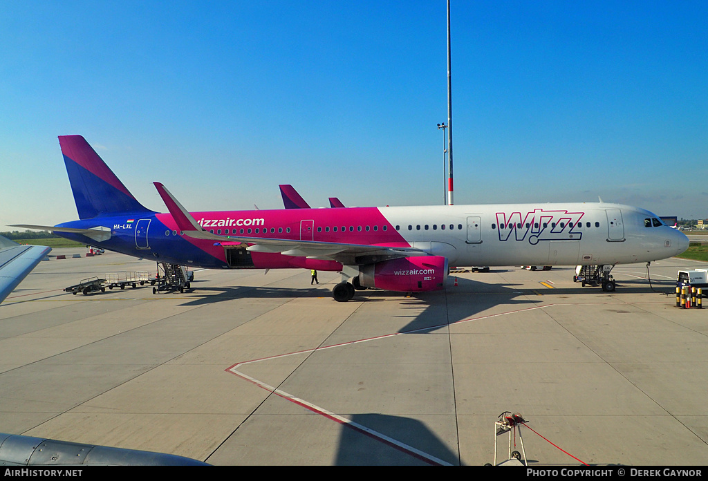 Aircraft Photo of HA-LXL | Airbus A321-231 | Wizz Air | AirHistory.net #202542