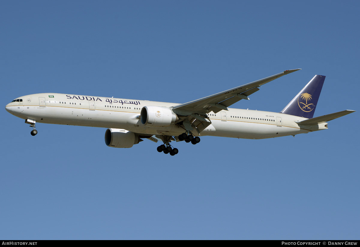 Aircraft Photo of HZ-AK19 | Boeing 777-368/ER | Saudia - Saudi Arabian Airlines | AirHistory.net #202574