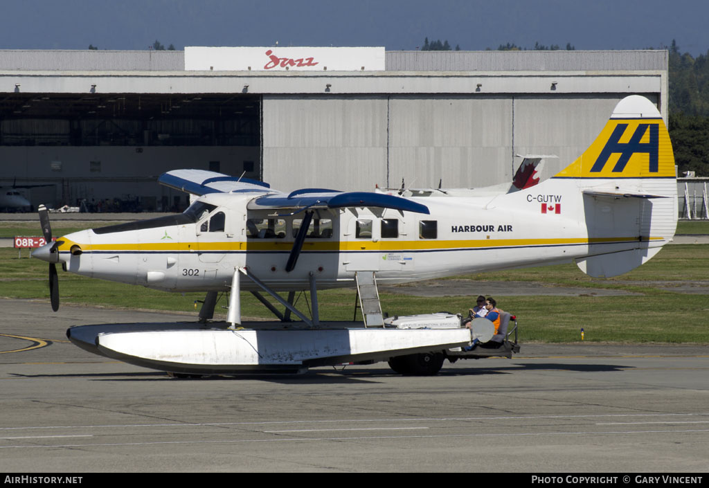 Aircraft Photo of C-GUTW | Vazar DHC-3T Turbine Otter | Harbour Air | AirHistory.net #202589