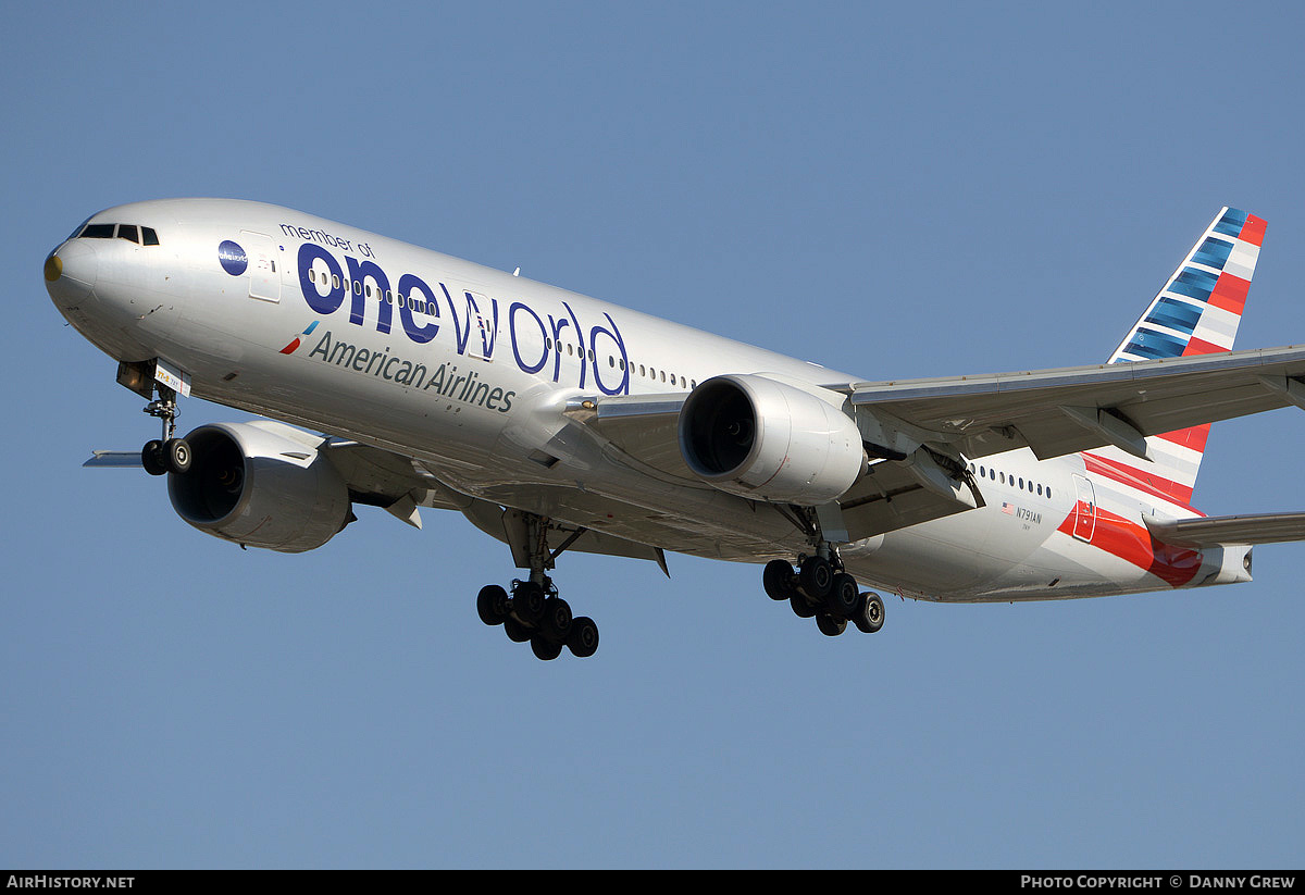 Aircraft Photo of N791AN | Boeing 777-223/ER | American Airlines | AirHistory.net #202626