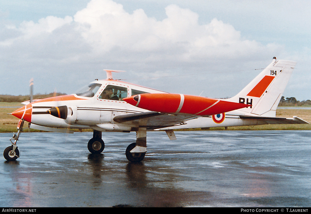 Aircraft Photo of 194 | Cessna 310N | France - Air Force | AirHistory.net #202638