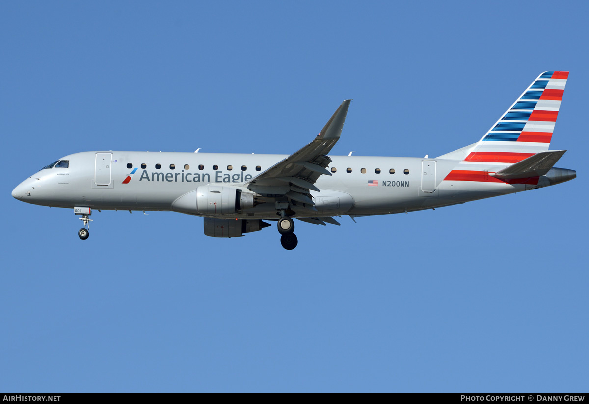 Aircraft Photo of N200NN | Embraer 175LR (ERJ-170-200LR) | American Eagle | AirHistory.net #202651