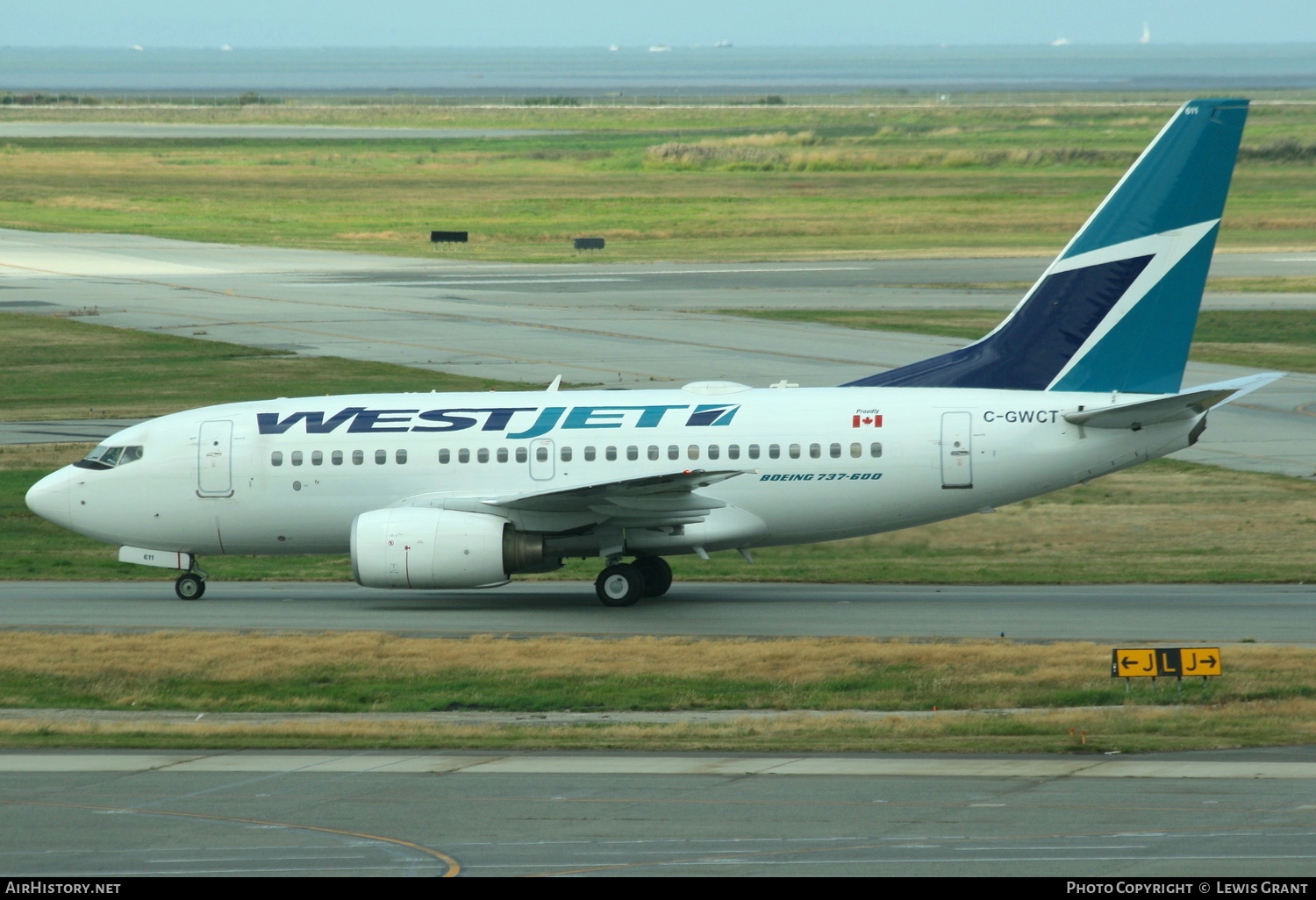 Aircraft Photo of C-GWCT | Boeing 737-6CT | WestJet | AirHistory.net #202728