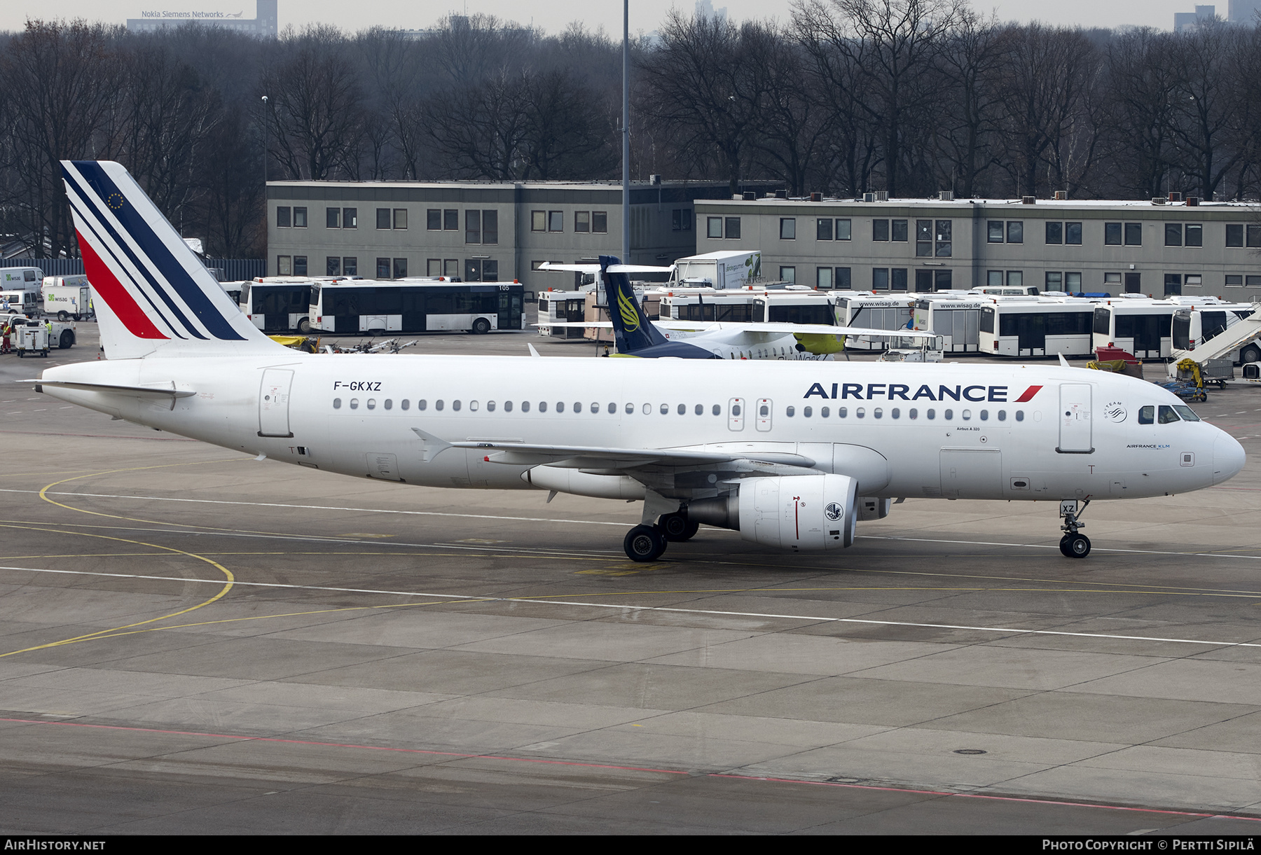 Aircraft Photo of F-GKXZ | Airbus A320-214 | Air France | AirHistory.net #202744