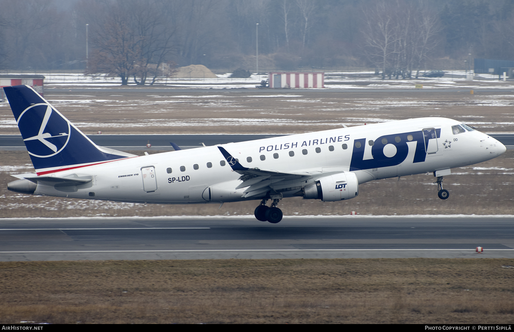 Aircraft Photo of SP-LDD | Embraer 170STD (ERJ-170-100STD) | LOT Polish Airlines - Polskie Linie Lotnicze | AirHistory.net #202758