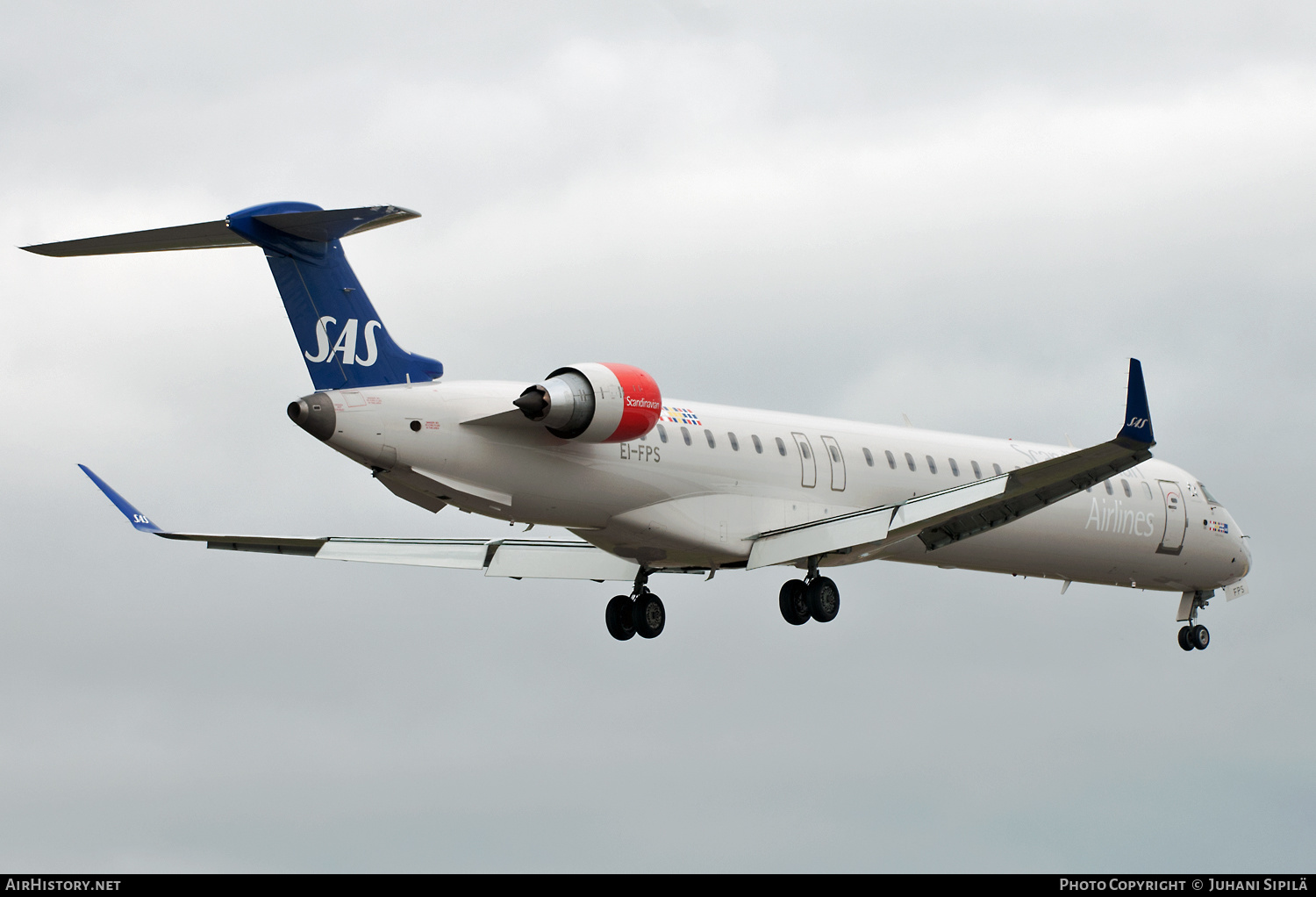 Aircraft Photo of EI-FPS | Bombardier CRJ-900LR (CL-600-2D24) | Scandinavian Airlines - SAS | AirHistory.net #202760