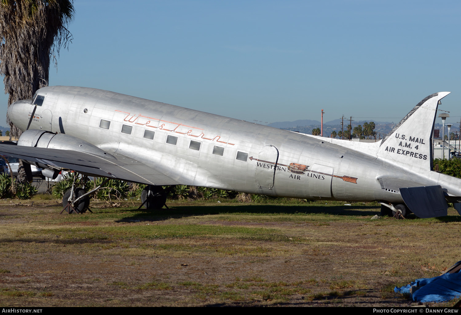 Aircraft Photo of N19915 | Douglas C-53 Skytrooper | Western Air Lines | AirHistory.net #202787