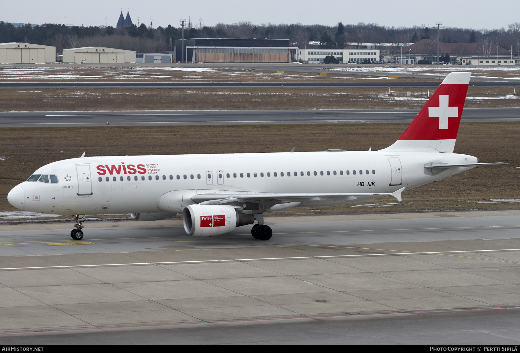 Aircraft Photo of HB-IJK | Airbus A320-214 | Swiss International Air Lines | AirHistory.net #202831