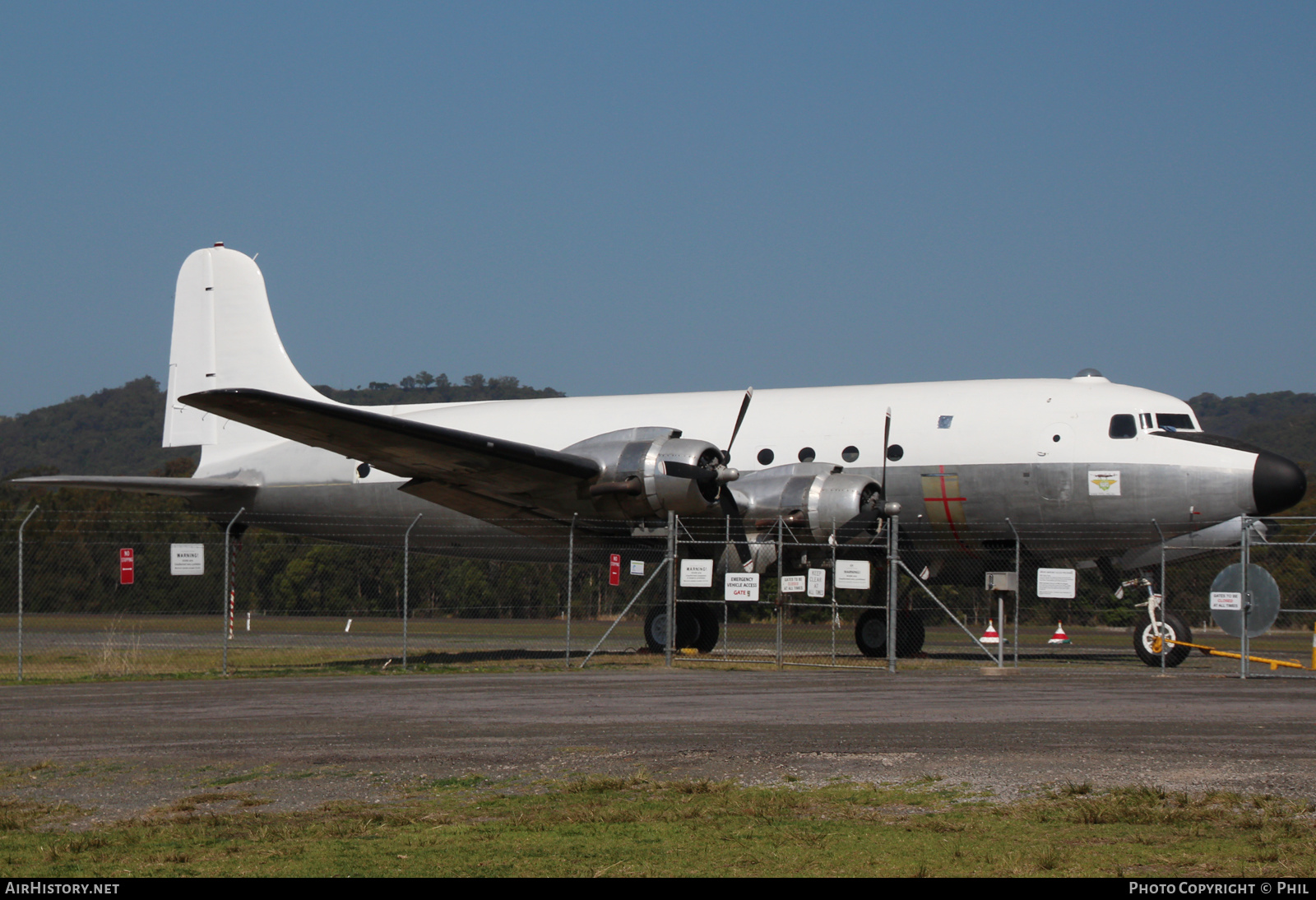 Aircraft Photo of VH-EAY | Douglas C-54E Skymaster | AirHistory.net #202840