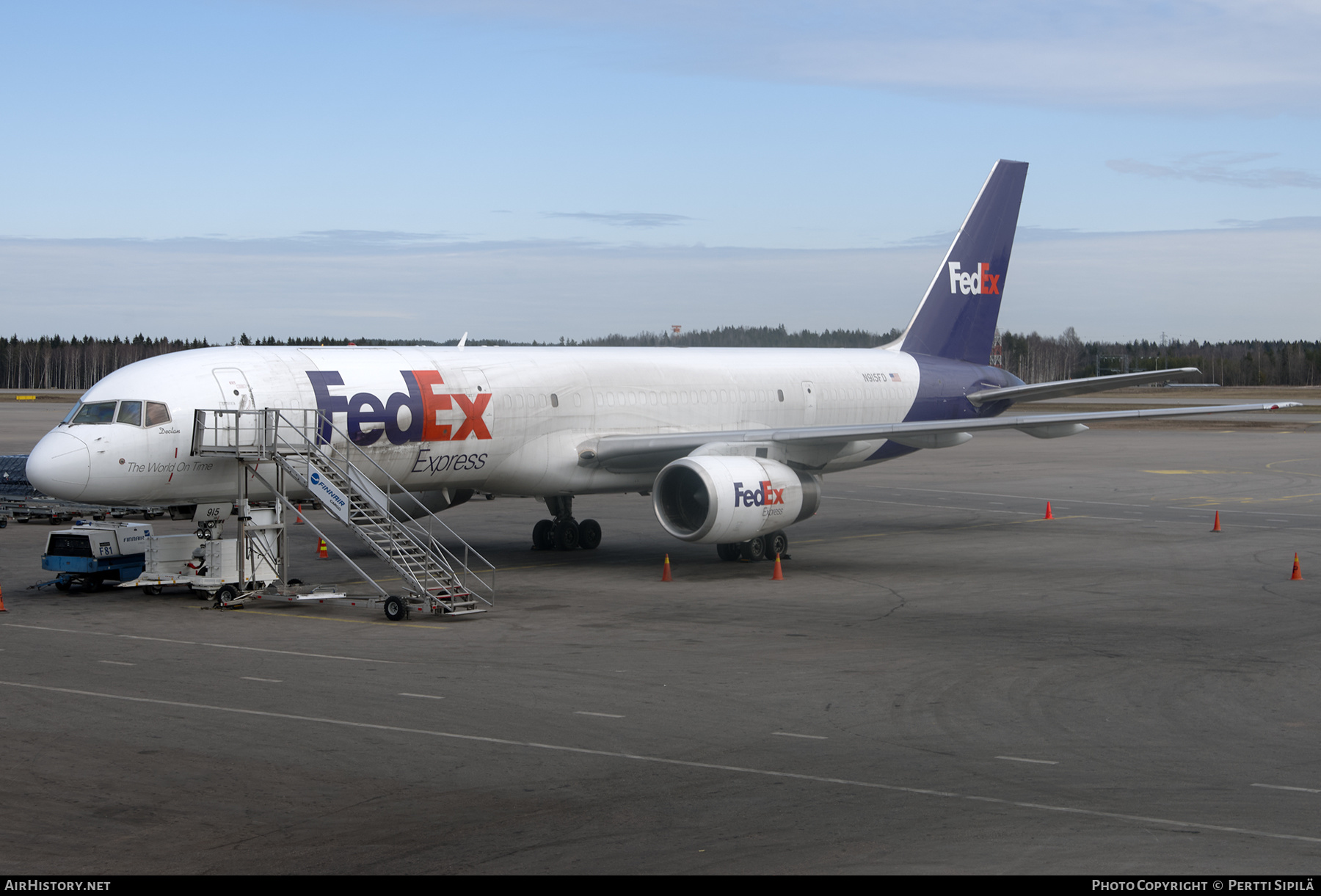 Aircraft Photo of N915FD | Boeing 757-236/SF | FedEx Express - Federal Express | AirHistory.net #202866