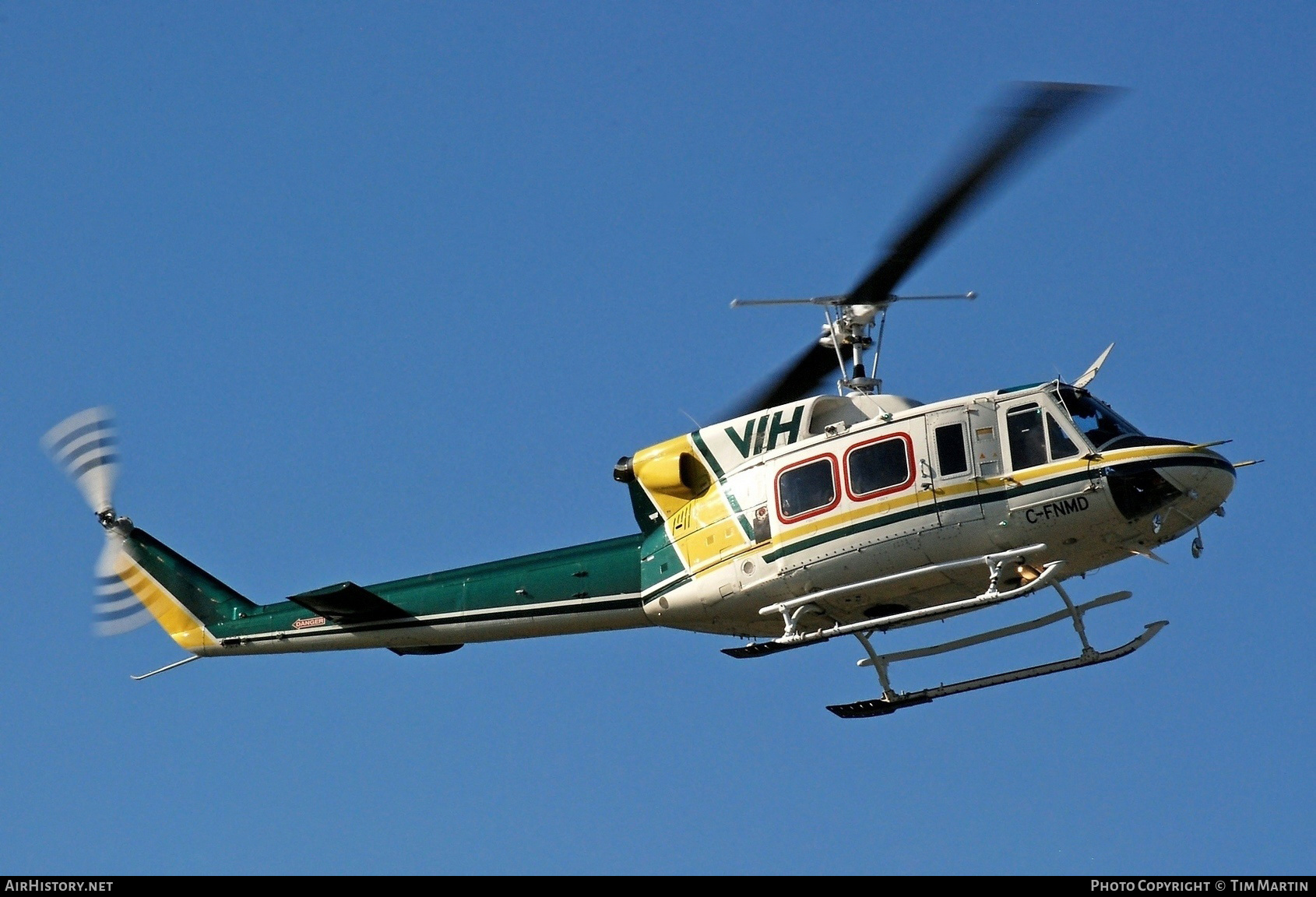 Aircraft Photo of C-FNMD | Bell 212 Twin Two-Twelve | VIH - Vancouver Island Helicopters | AirHistory.net #202906