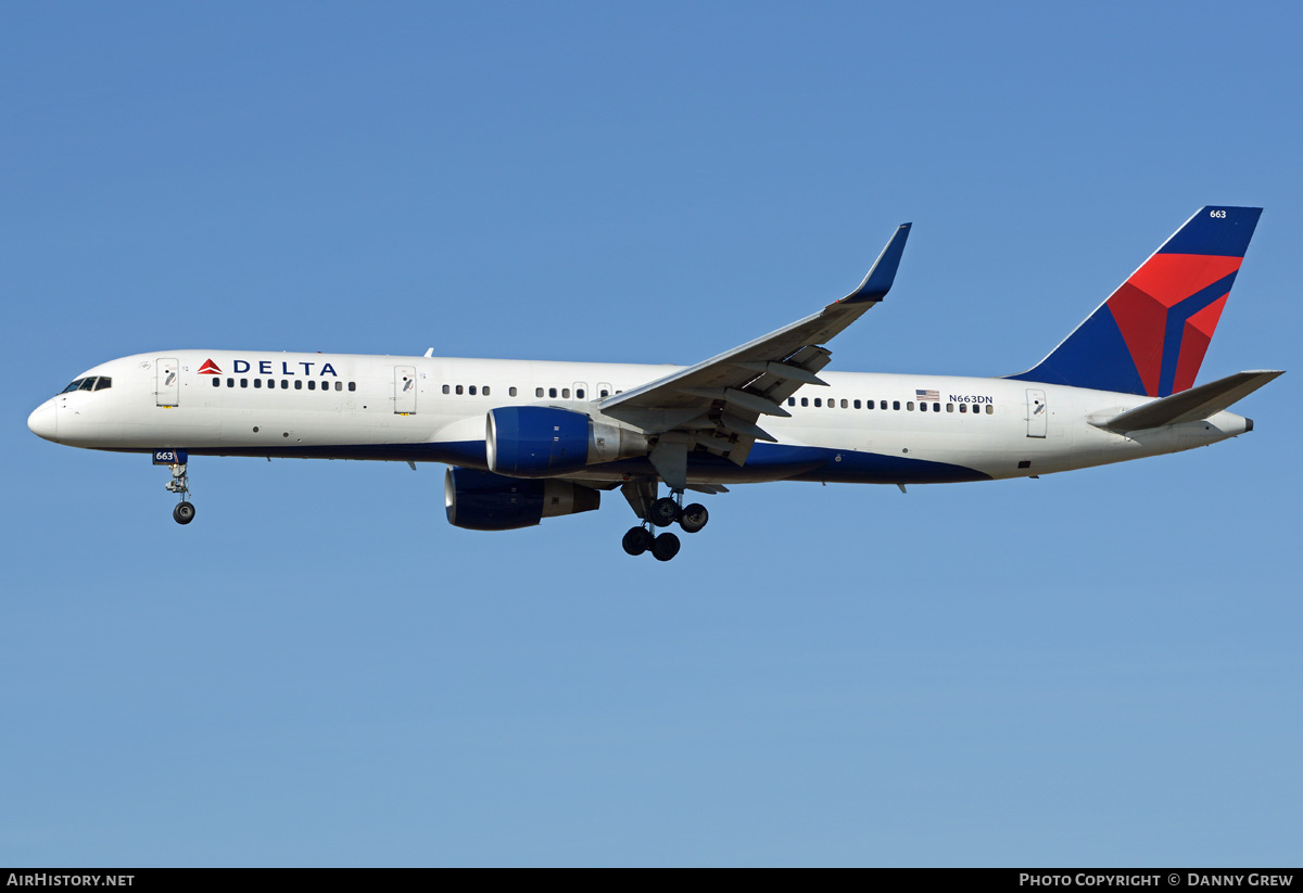 Aircraft Photo of N663DN | Boeing 757-232 | Delta Air Lines | AirHistory.net #202983