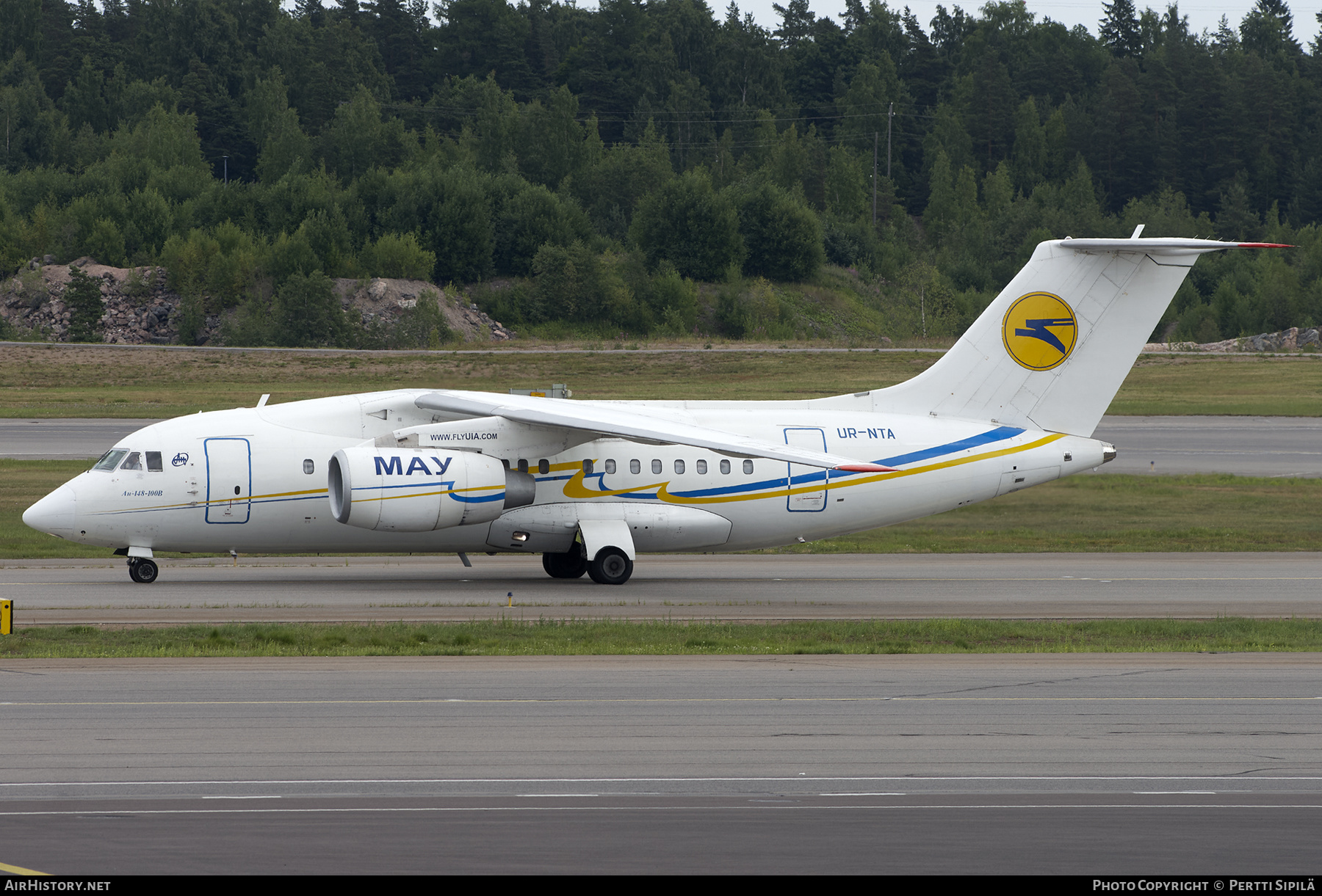 Aircraft Photo of UR-NTA | Antonov An-148-100B | Ukraine International Airlines | AirHistory.net #203006